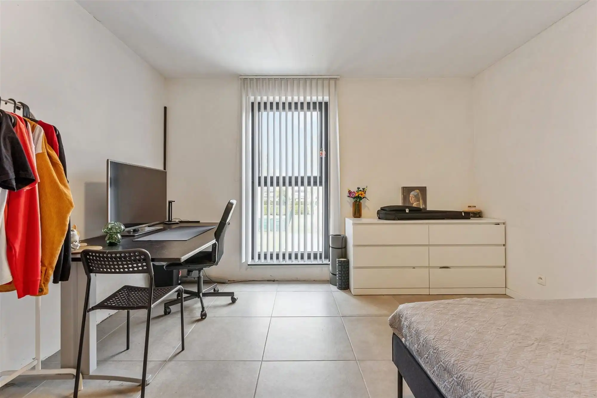 RUIM RECENT APPARTEMENT (2023) MET 2 SLAAPKAMERS TE KORSPEL foto 18