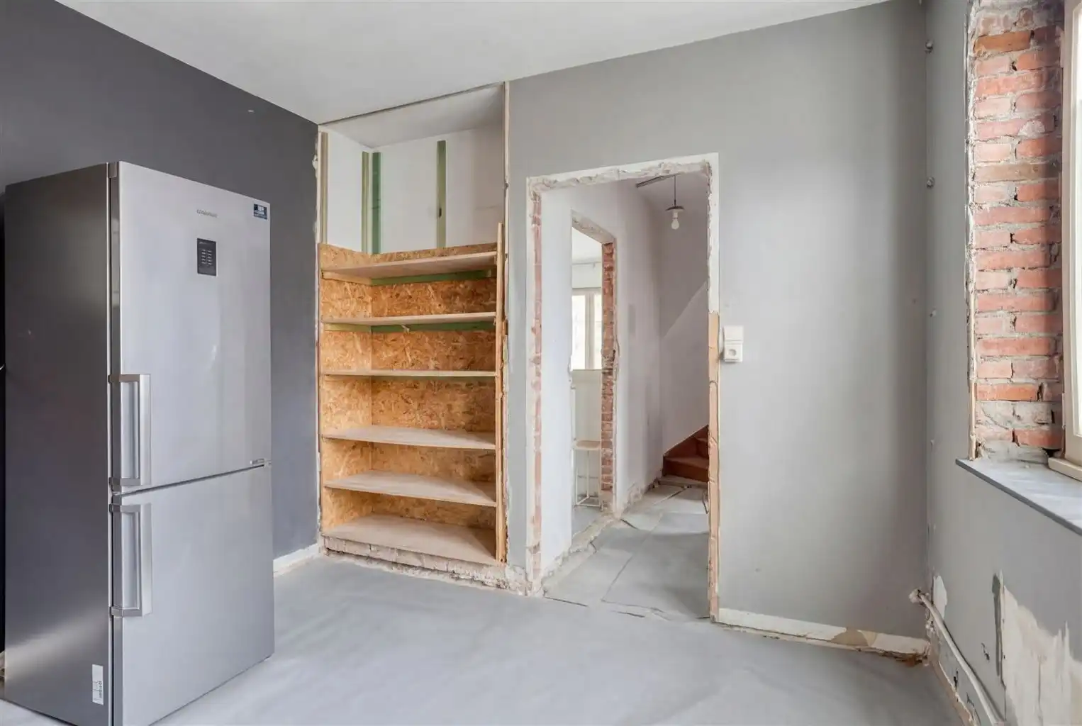 Te renoveren hoekwoning met tal van mogelijkheden, gelegen op een absolute toplocatie in het hart van het historisch stadscentrum van Bree.  foto 23