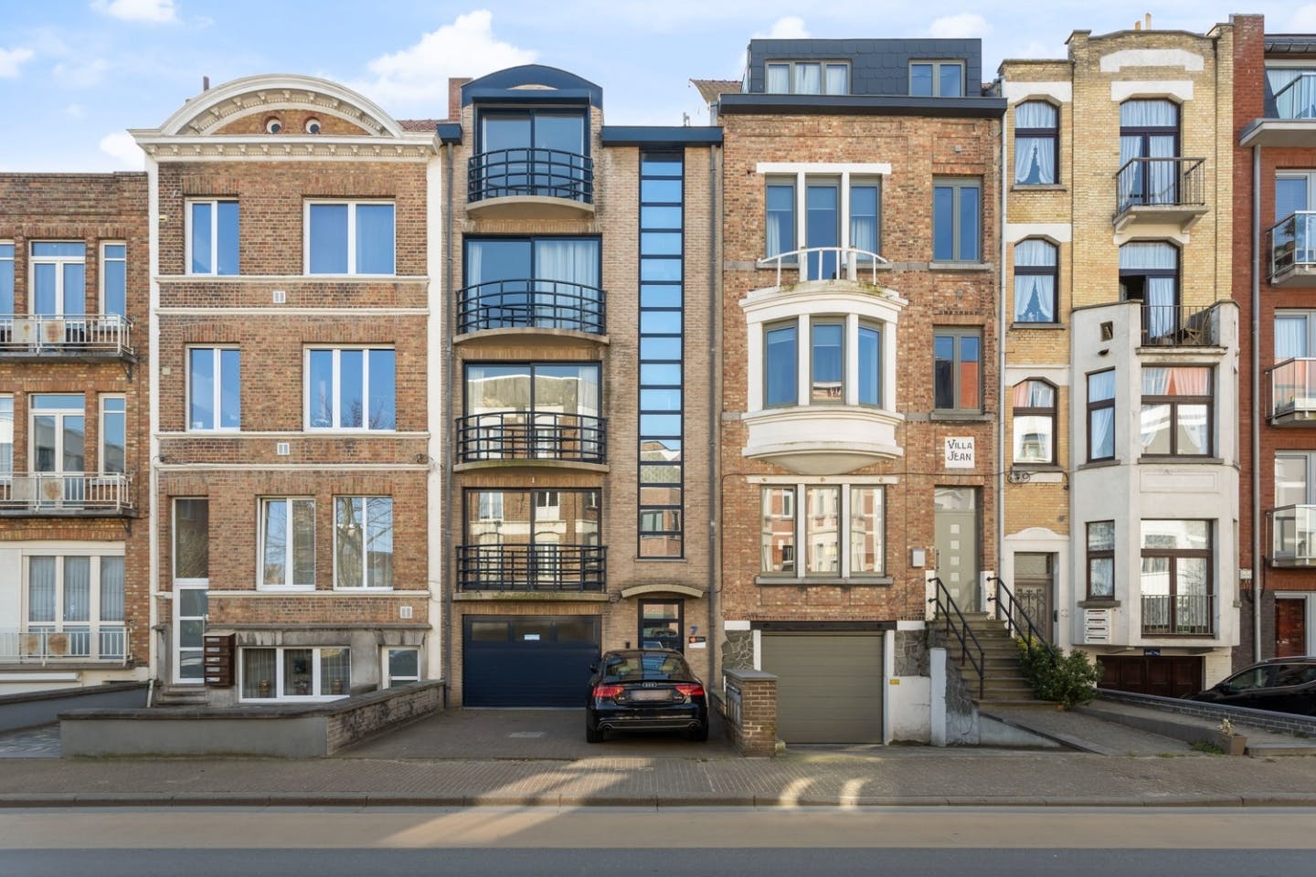 2-slaapkamerappartement met garagebox te koop te Blankenberge foto 2