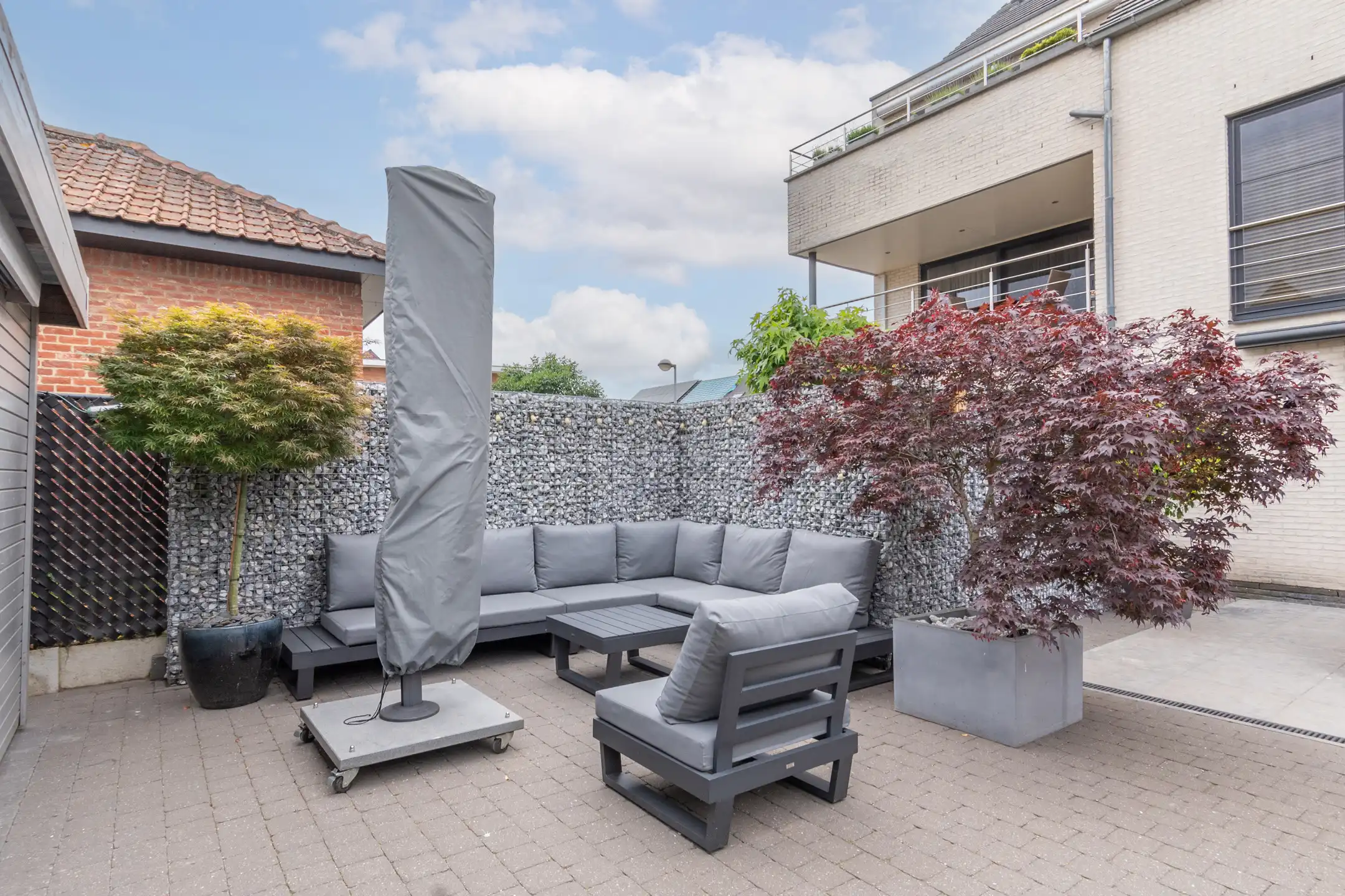 Prachtig GLVLappartement met tuin & 2 autostaanplaatsen foto 4