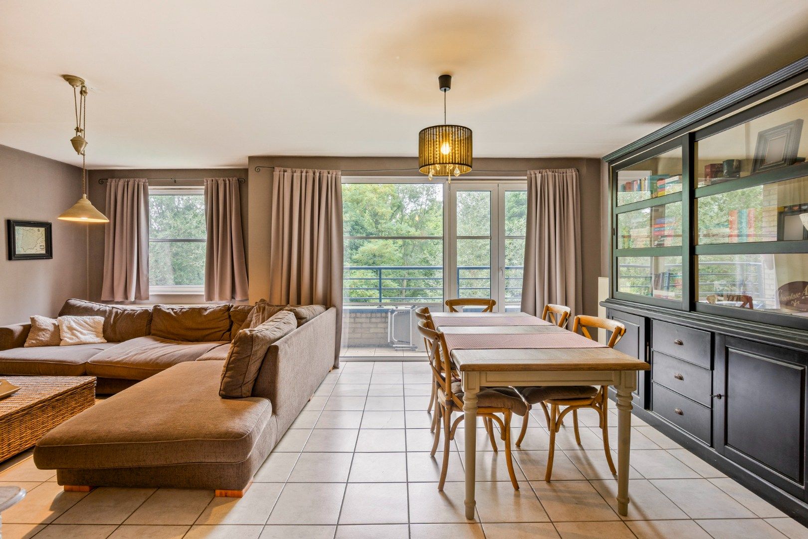 Goed gelegen 2-slaapkamerappartement – EPC 109 kWh/m² - bewoonbare opp. 112 m² foto 6
