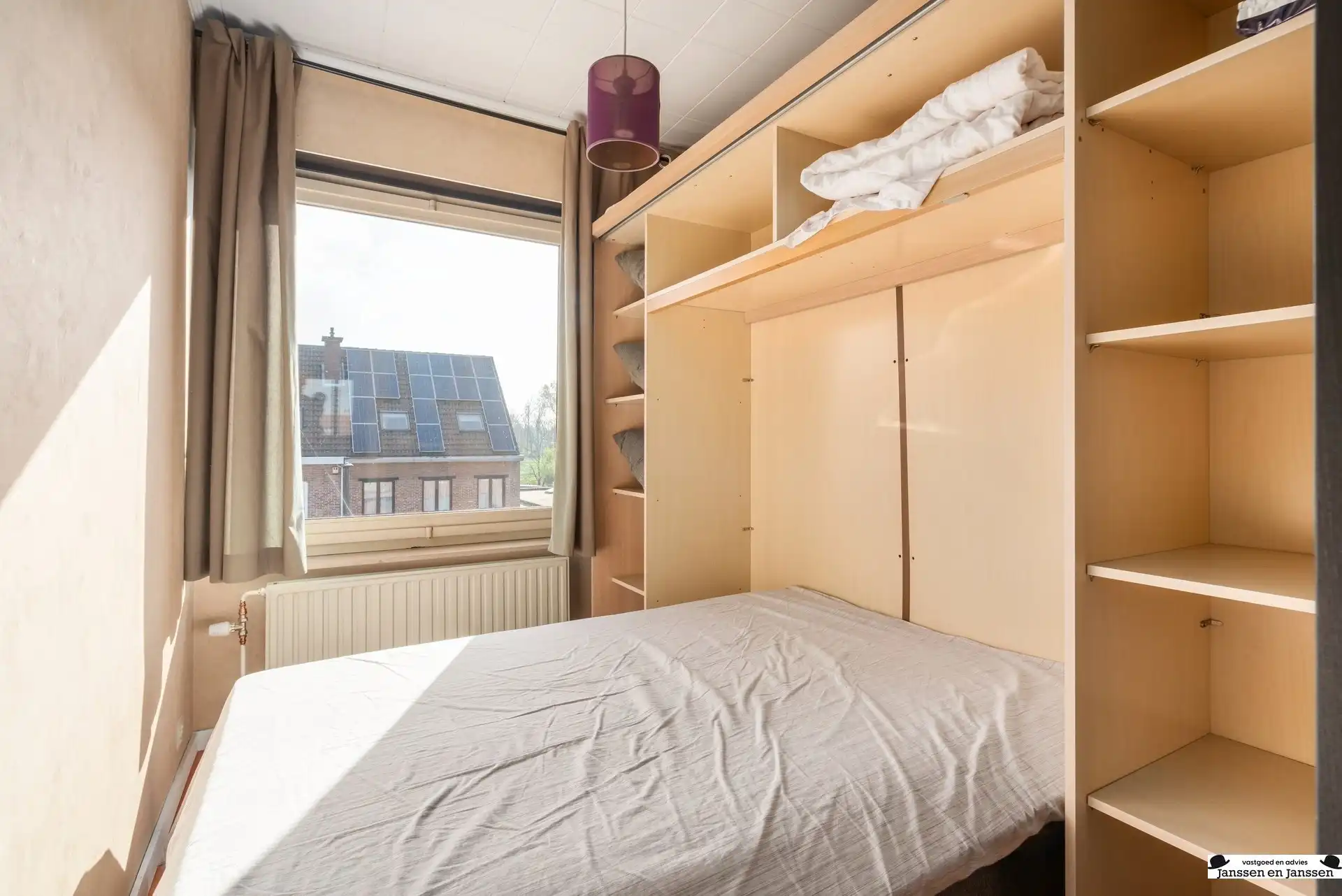 Op te frissen bel-etage met zonnige tuin te Ekeren foto 12