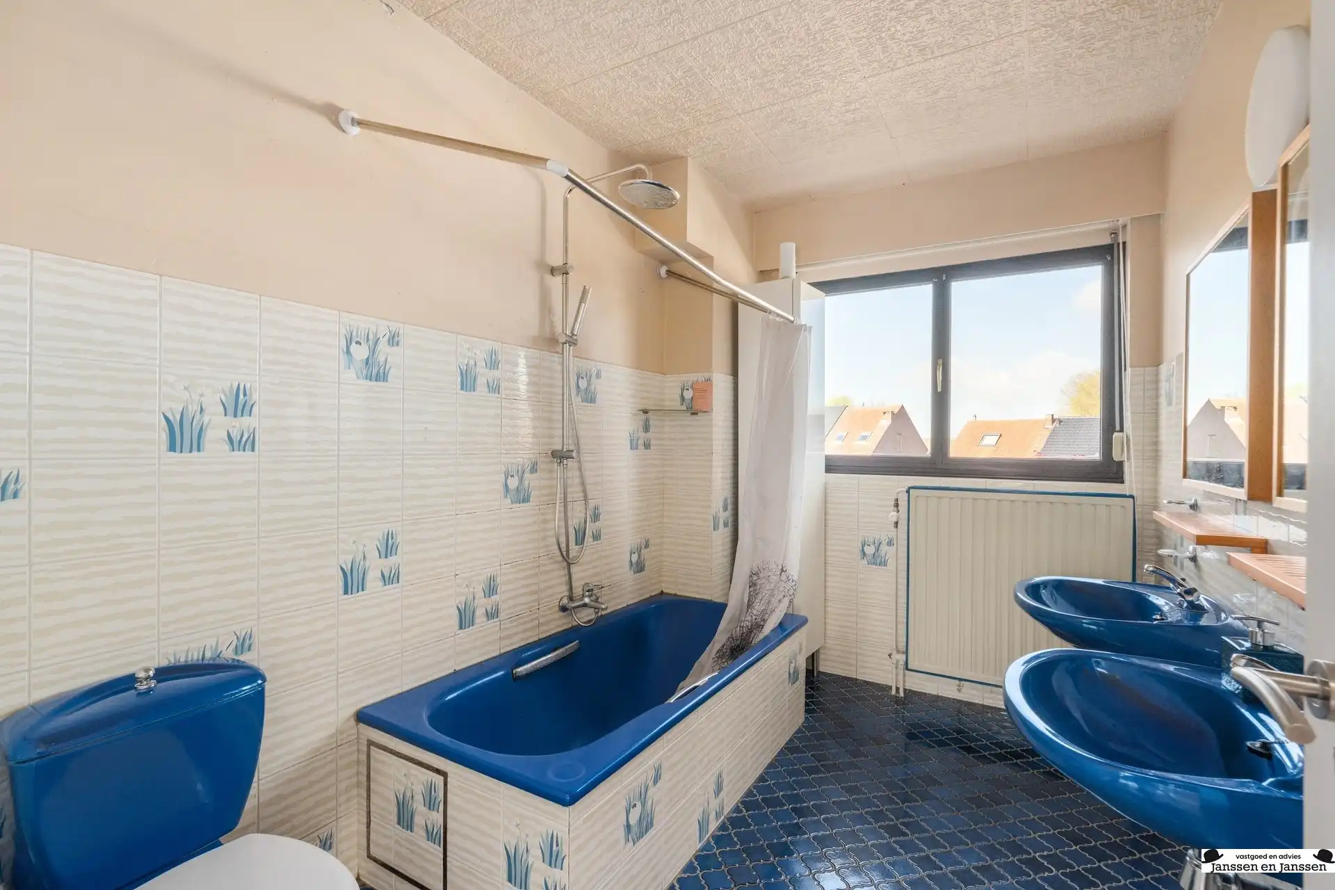 Instapklare bel-etage met zonnige tuin te Ekeren foto 12