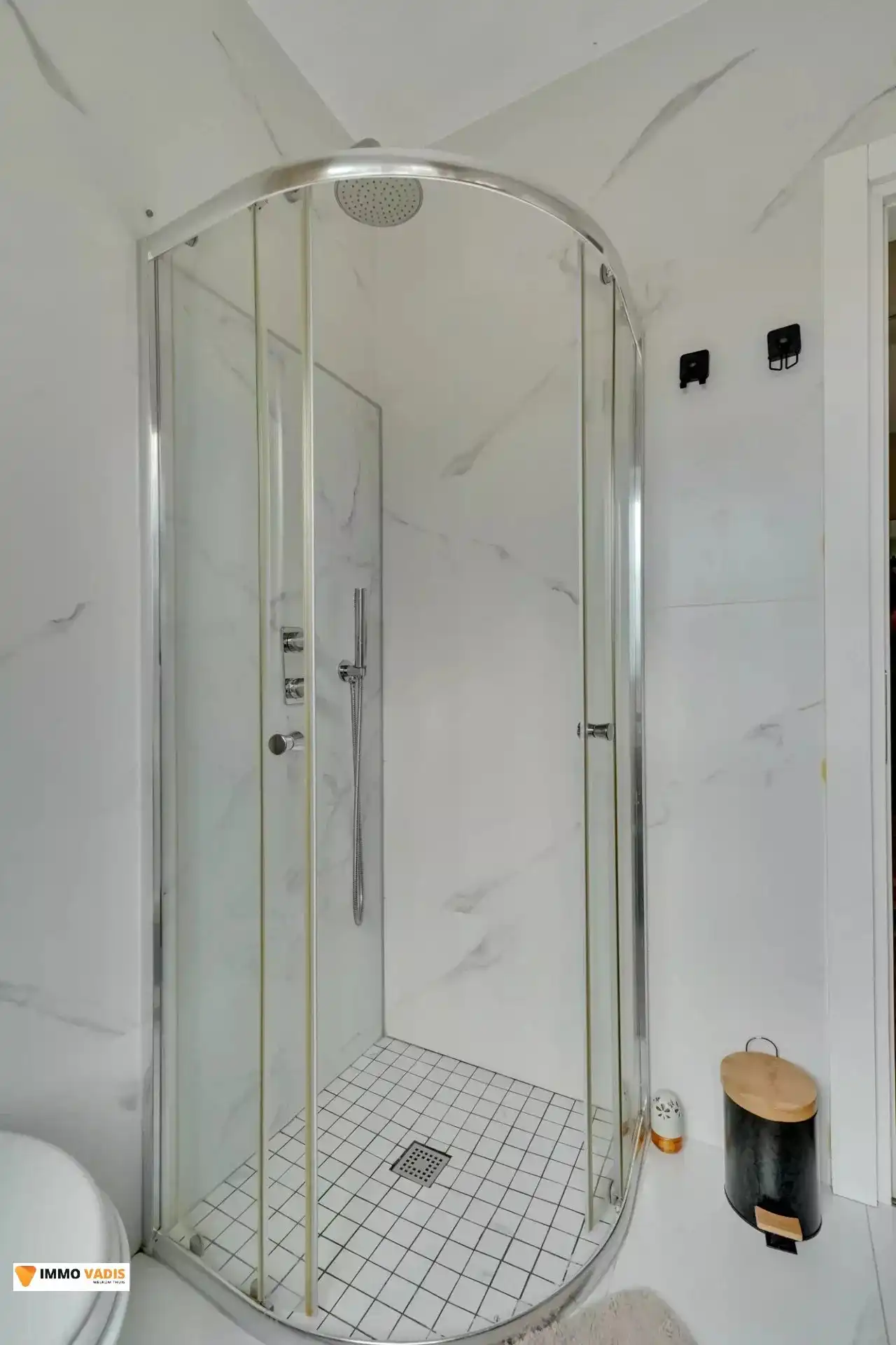 Gezellige woning in het landelijke Veldwezelt foto 18