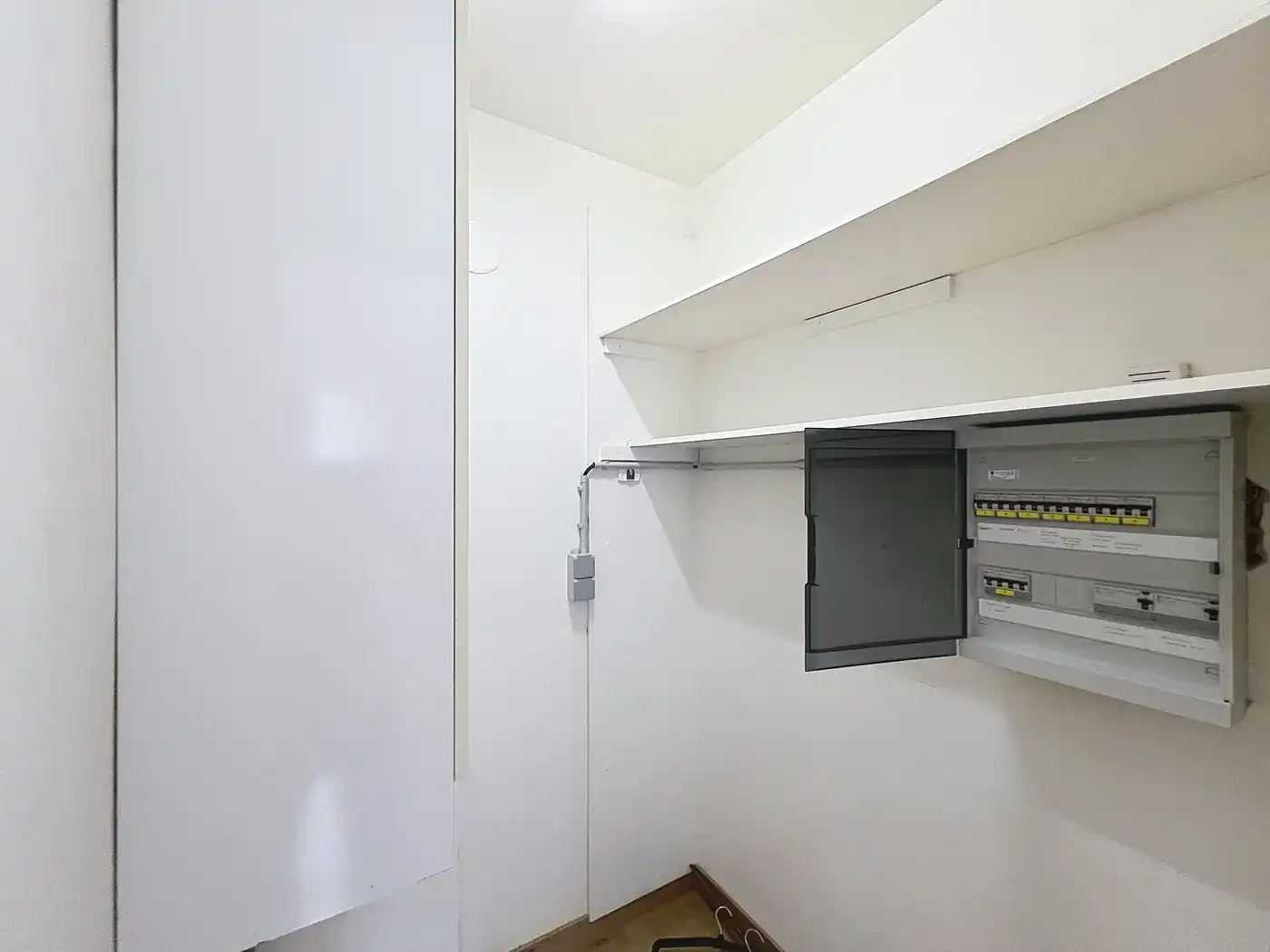 Instapklaar appartement met 3 slaapkamers en 3 terrassen foto 17