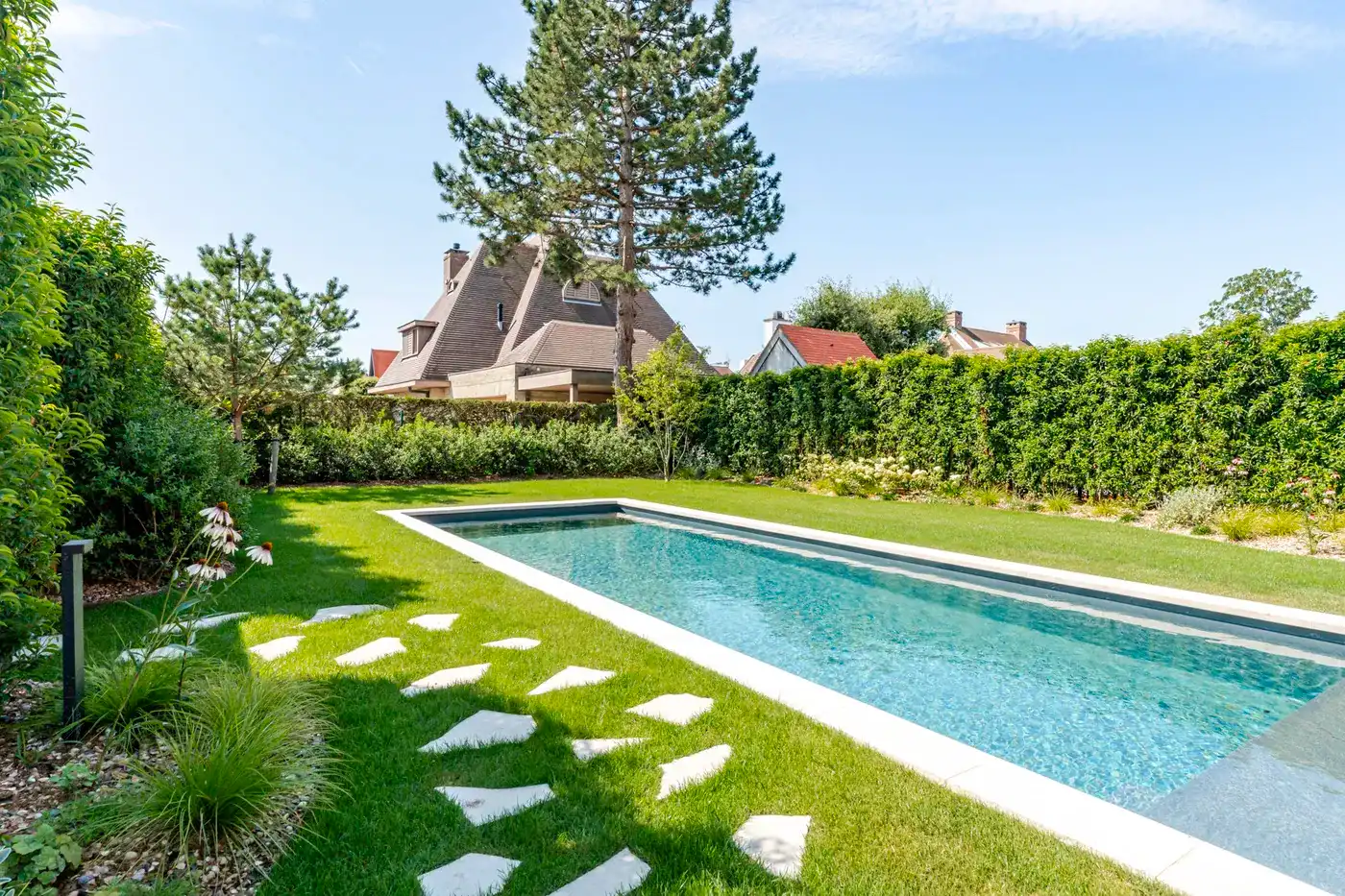 Gerenoveerde villa met zwembad in hartje Zoute foto 25