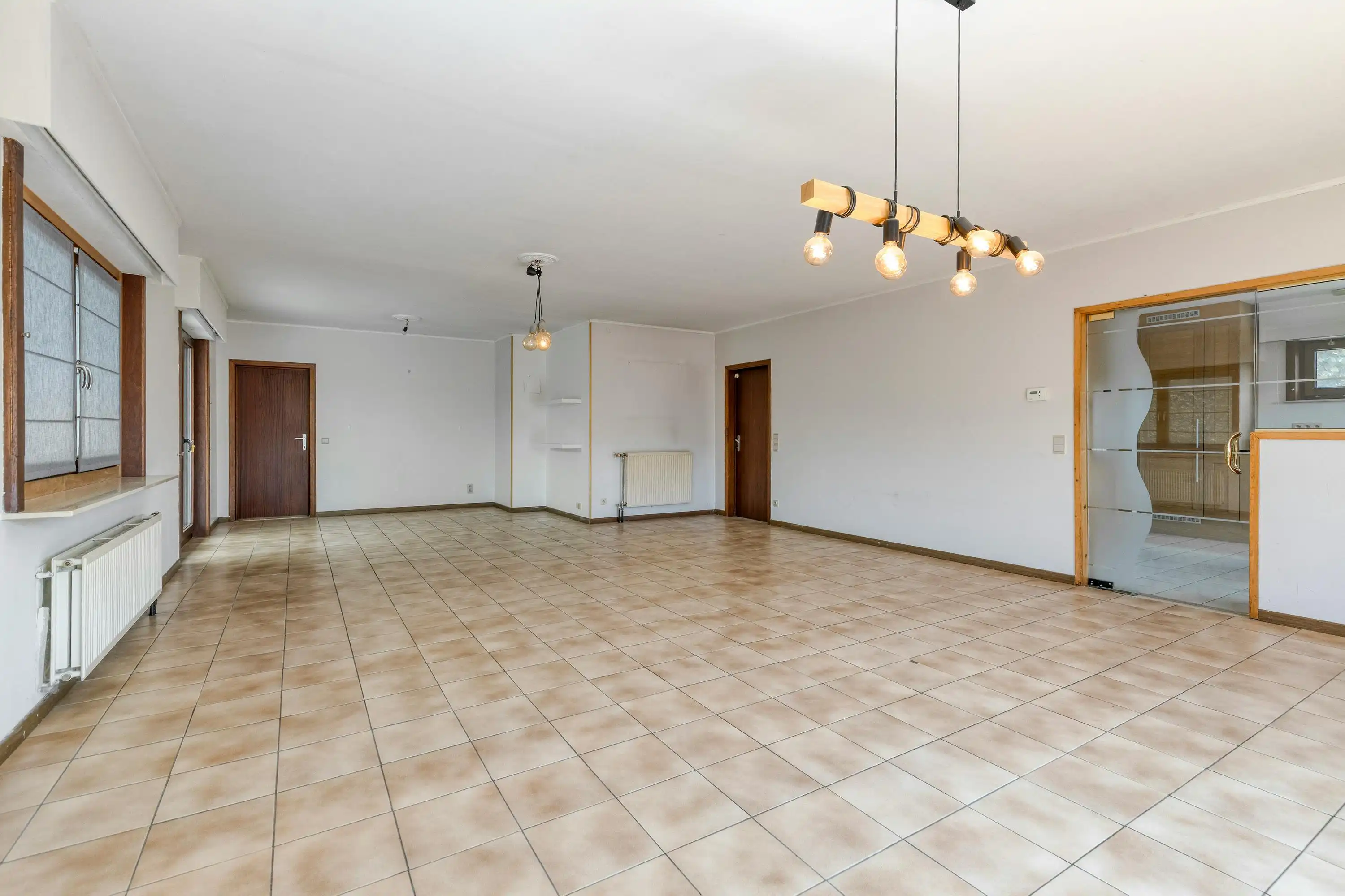 Ruime instapklare woning met 3 slaapkamers te koop in Oostduinkerke! foto 5