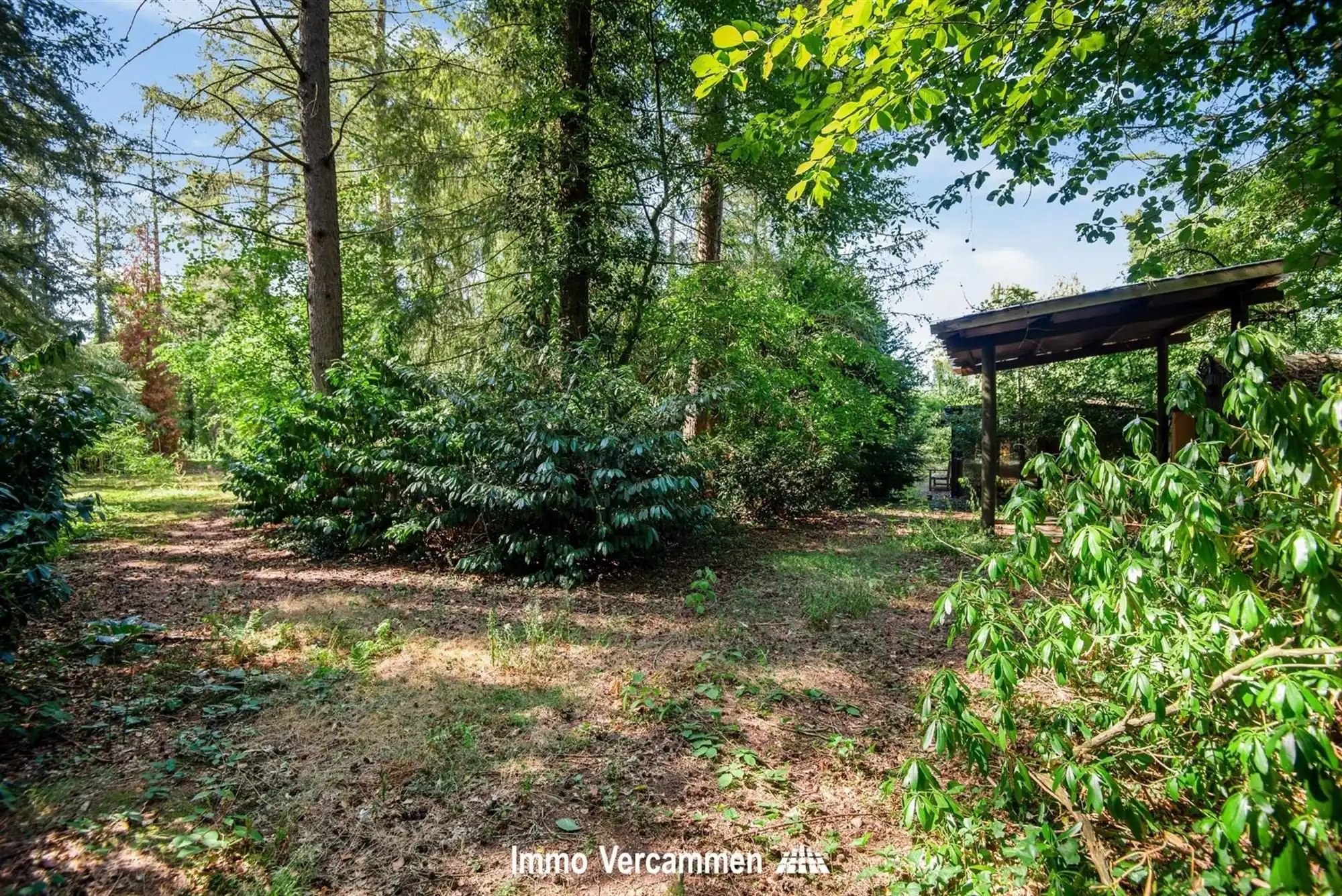 Zonevreemde woning op een residentiële locatie te Keerbergen foto 3