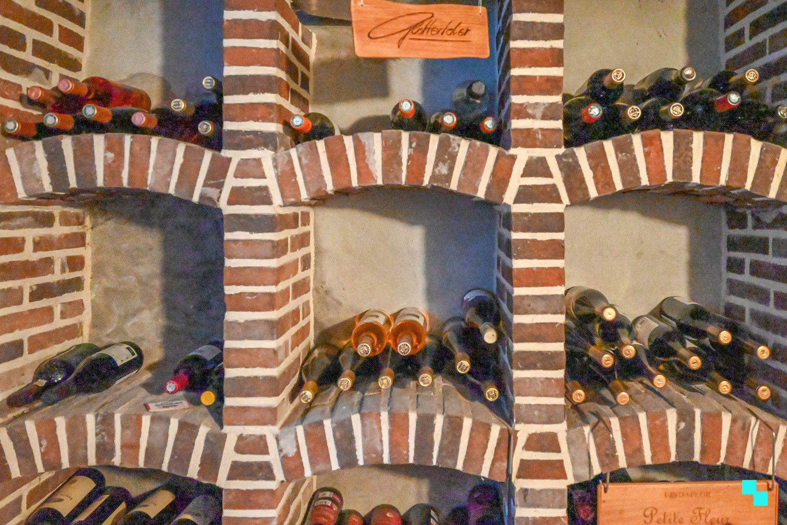 Charmante bungalow met landelijk uitzicht in Moen foto 17