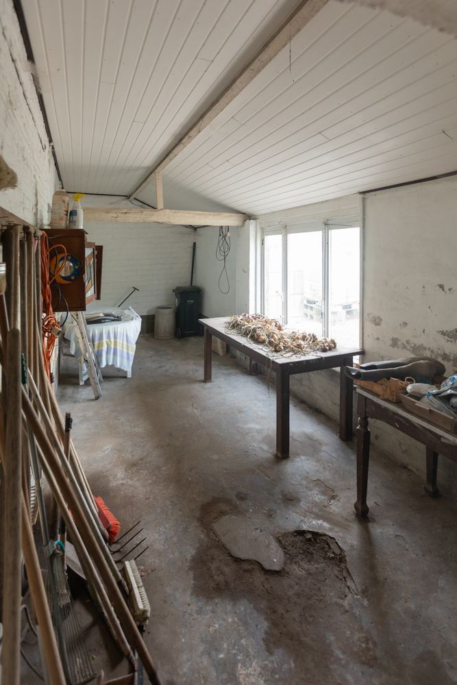 Hoeve met stallen op 3780 m² aan de grens met Elsegem foto 37