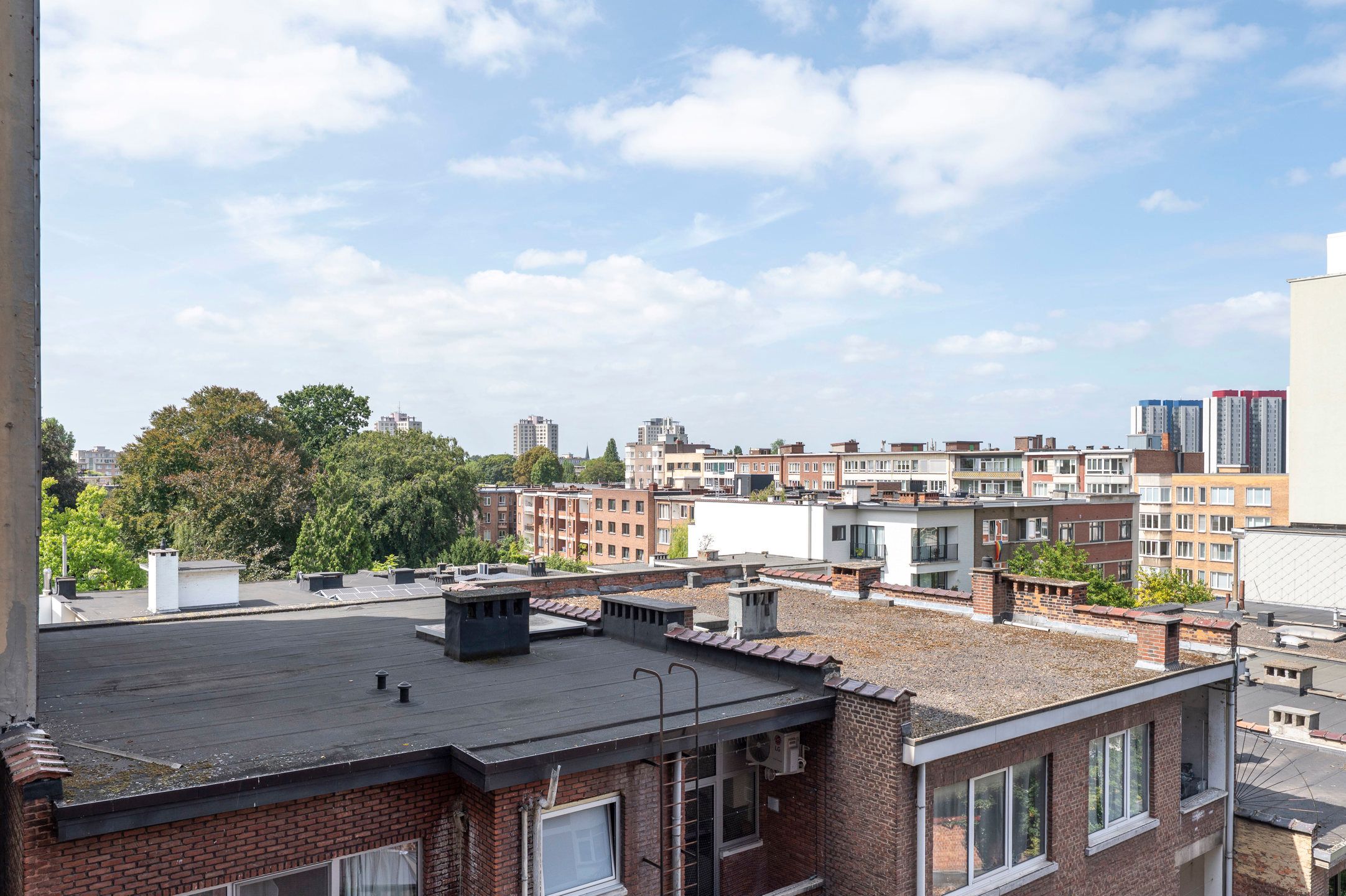 ANTWERPEN - Instapklaar drie slaapkamer appartement foto 5