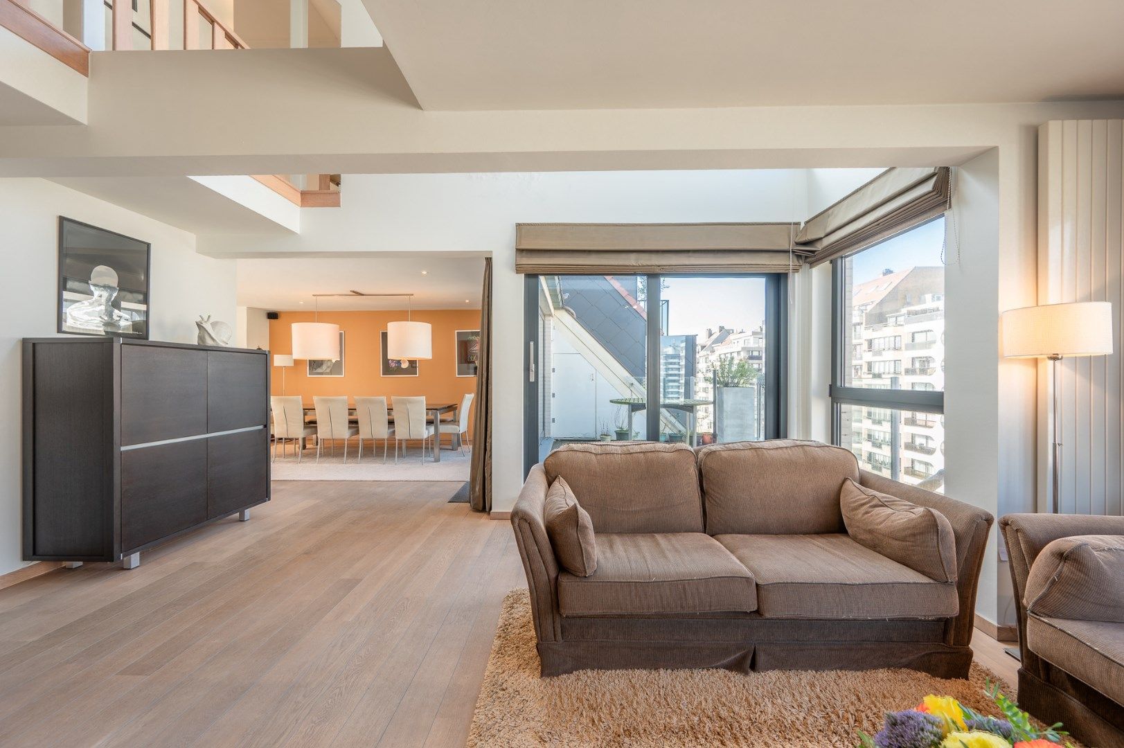 Uitzonderlijk ruim appartement met 3 slaapkamers en mooie zonneterrassen foto 14