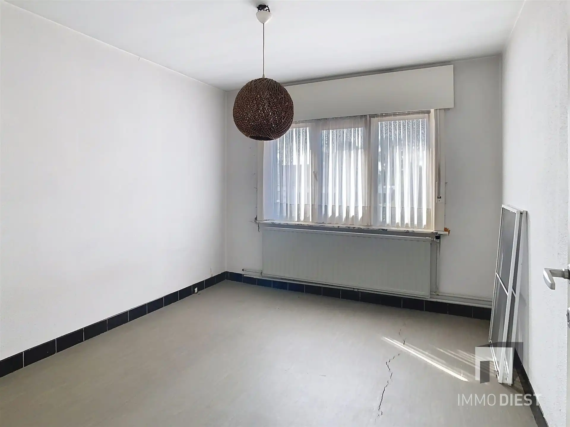 Te moderniseren gezinswoning met 3 slaapkamers op een ruim perceel van 13a 45ca. foto 22