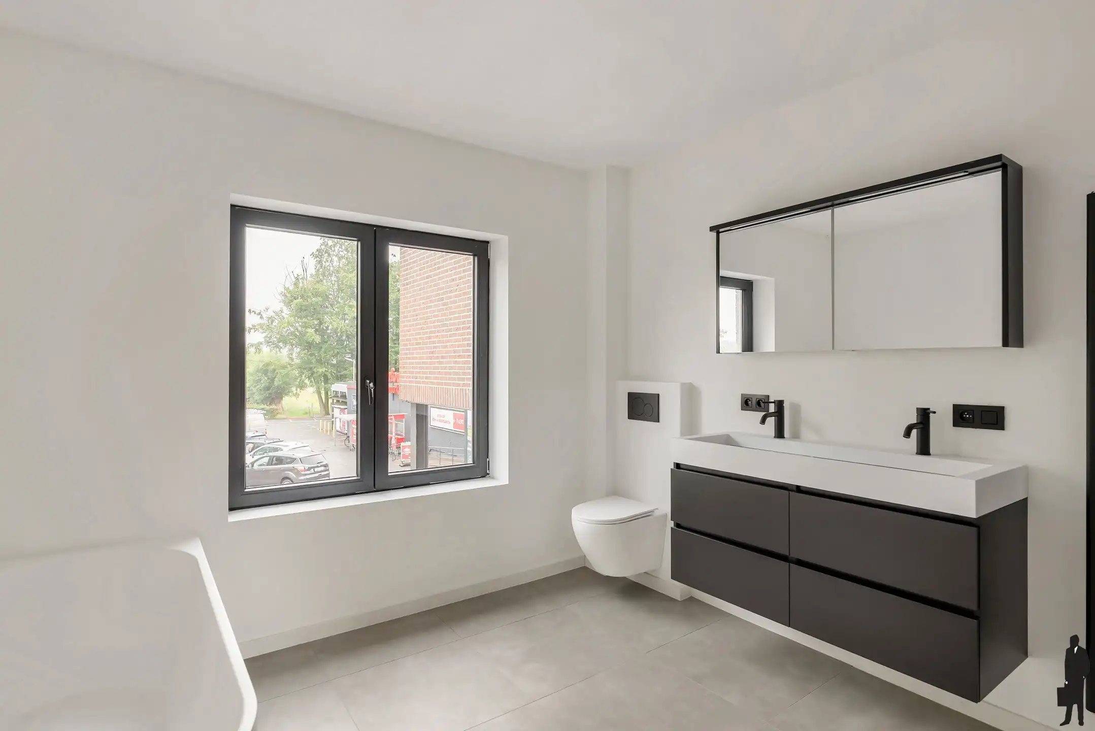 Volledig gerenoveerde woning met 4 slpk. in het centrum van Meer - Vlakbij de Nederlandse grens! foto 18