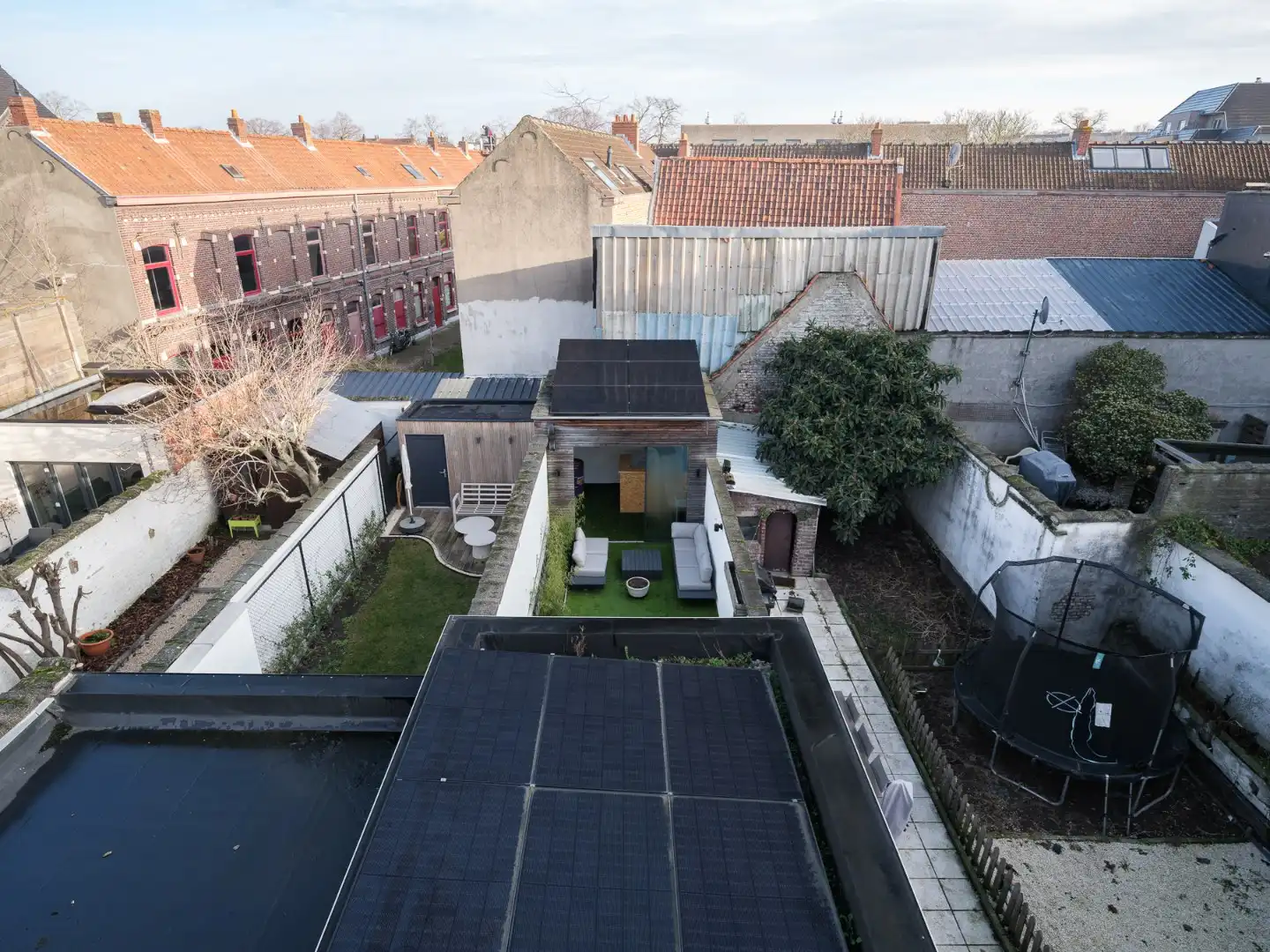 Opvallende luxerenovatie met 3 slaapkamers foto 22