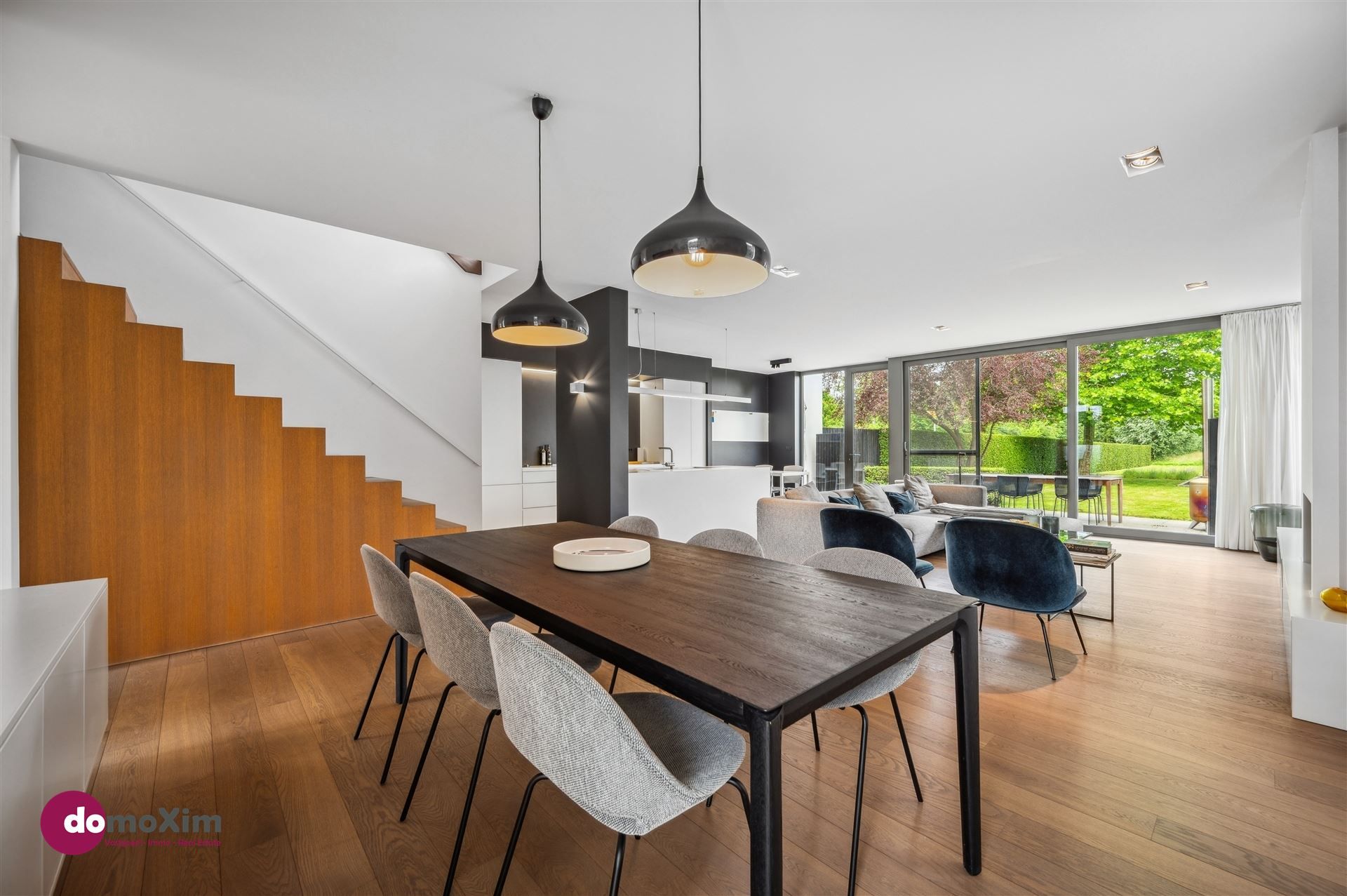Instapklare, energiezuinige woning met home-office en prachtige tuin in rustige residentiële buurt te Putte foto 3