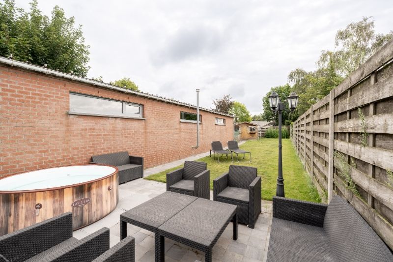 Landelijk wonen met comfort en ruimte – gerenoveerde woning met zuidgerichte tuin en loods van 80 m² foto 19