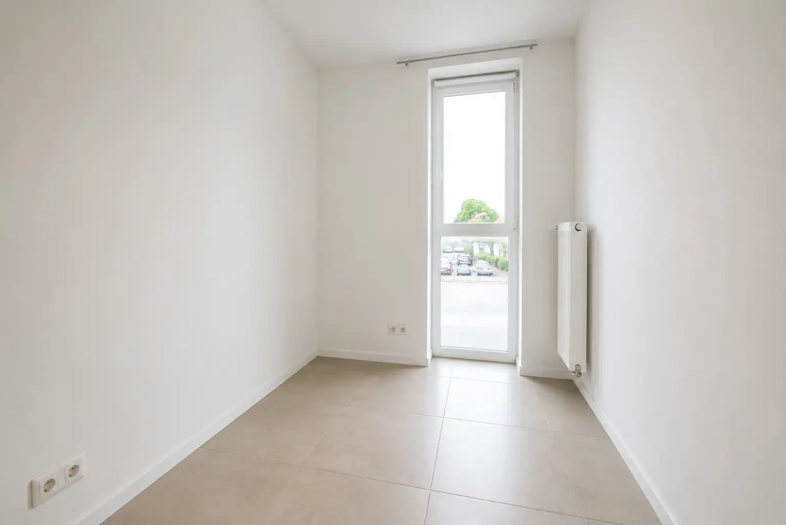 Recent appartement met terras en carport foto 11