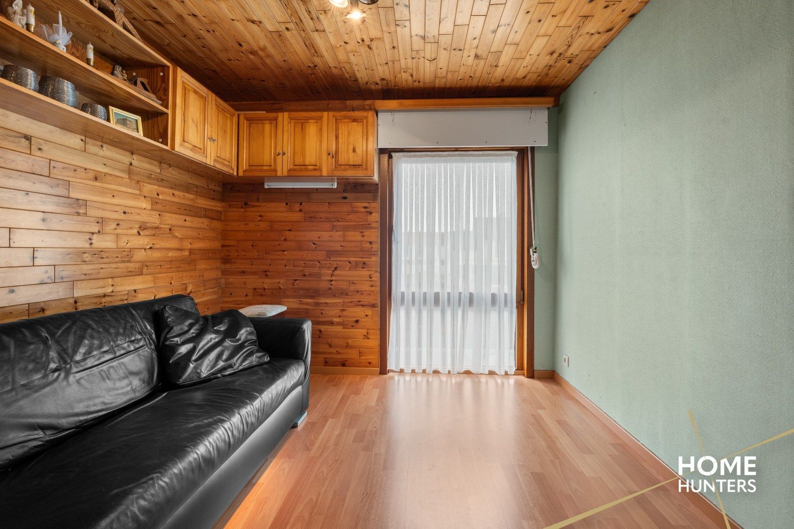 Charmante halfopen woning met tuin & garage foto 20