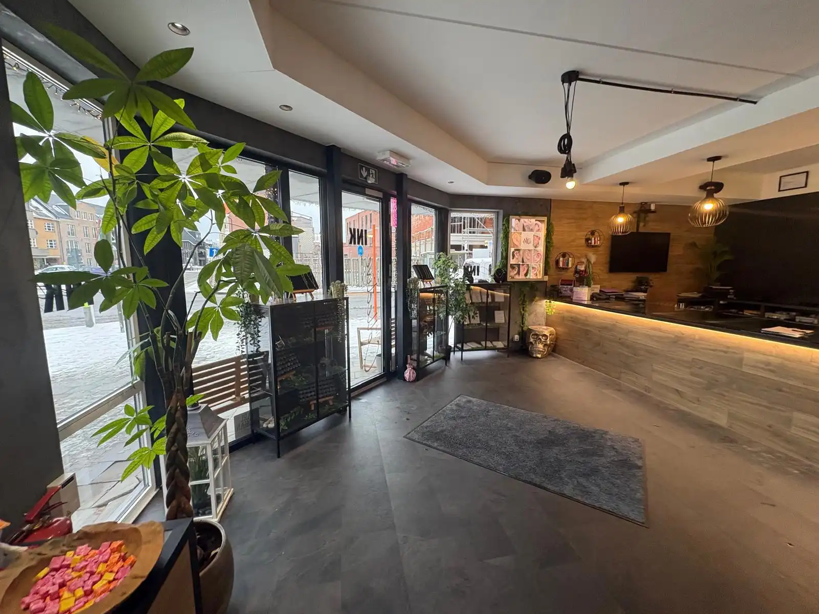 Ruim handelspand op de markt van Berlaar foto 3