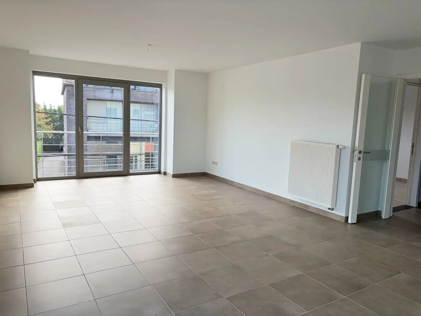 Appartement met 2 slaapkamers + garage te huur foto 3