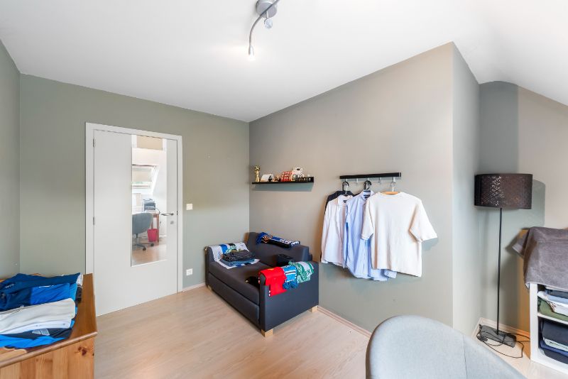 Ruim 3 slaapkamer duplex-appartement van 130m² met terras op zuid-oosten, ondergrondse staanplaats en kelder foto 14