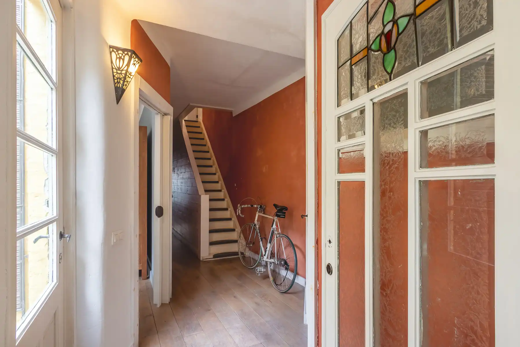 Grote woning met tal van mogelijkheden in bruisend centrum foto 14