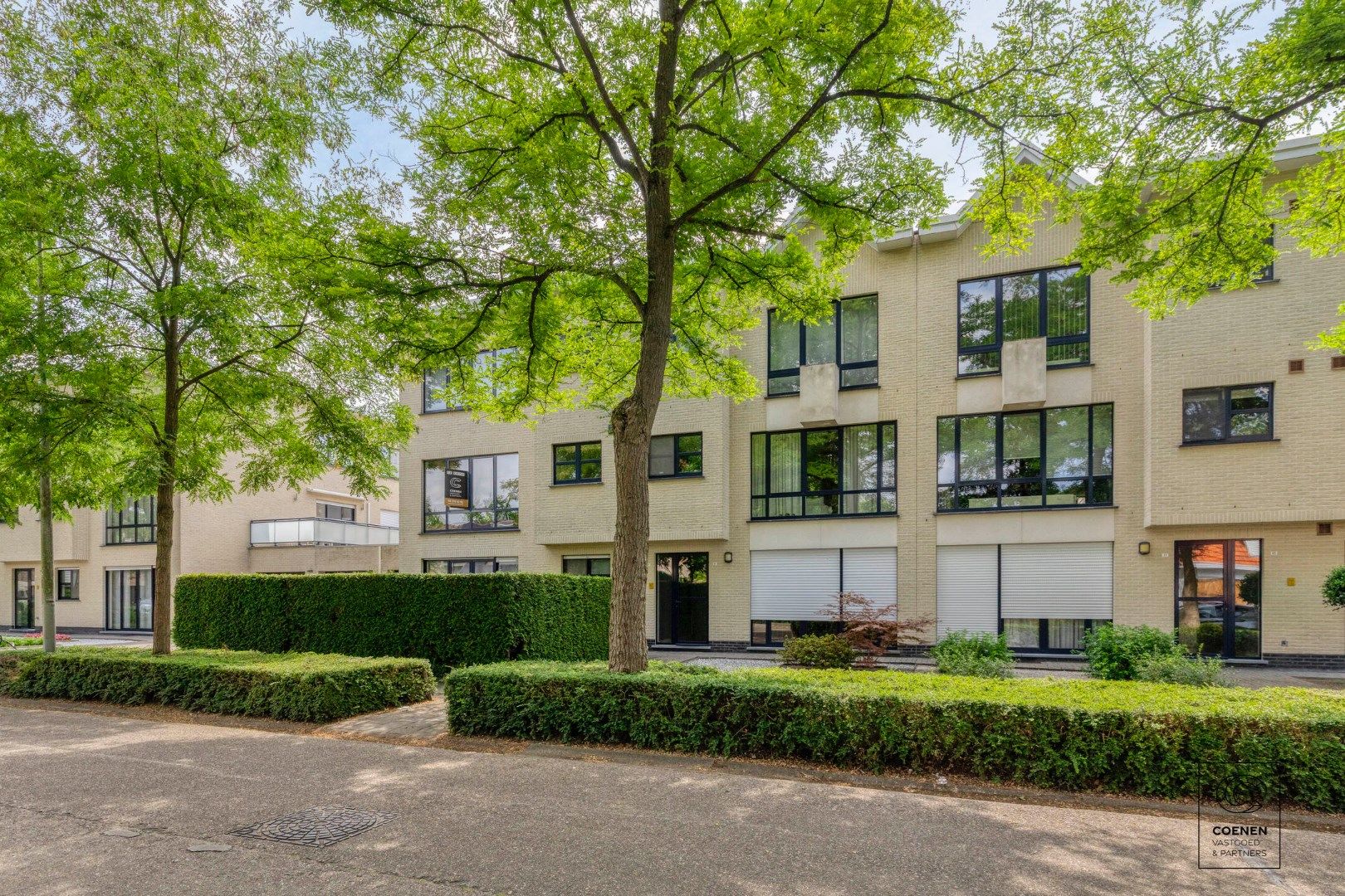 ()=>{if(producerUpdateValueVersion(node),producerAccessed(node),node.value===ERRORED)throw node.error;return node.value} Miksebeekstraat 101 - - 2930 Brasschaat