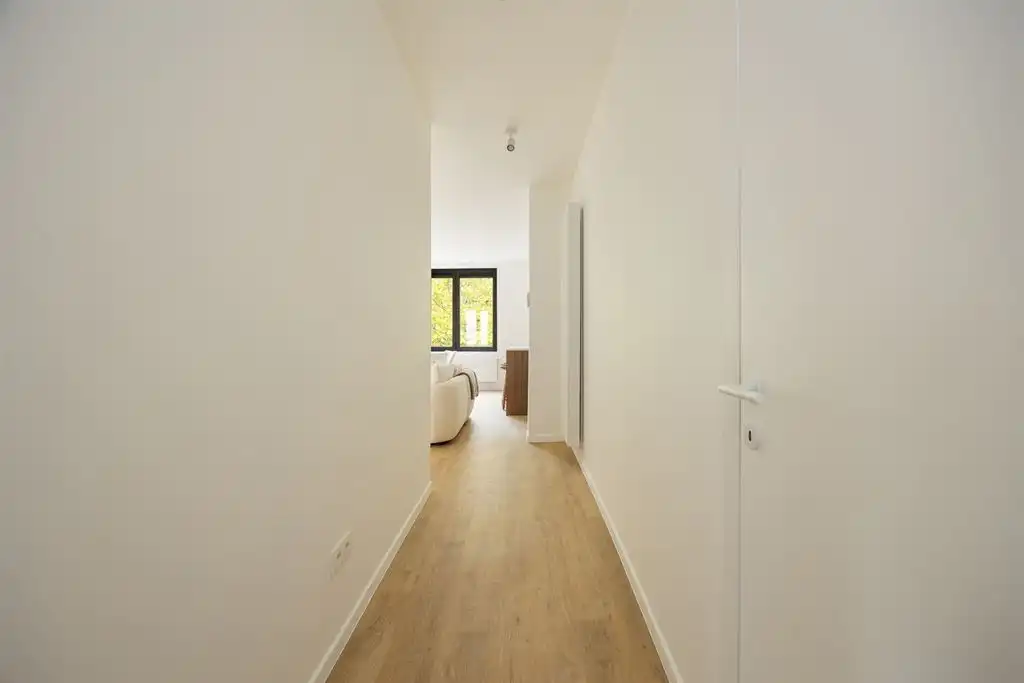 Hoogwaardig gerenoveerd app en EPC A foto 10