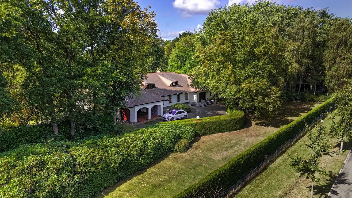 Prachtige villa op een uitzonderlijk domein van 20600m² foto 84