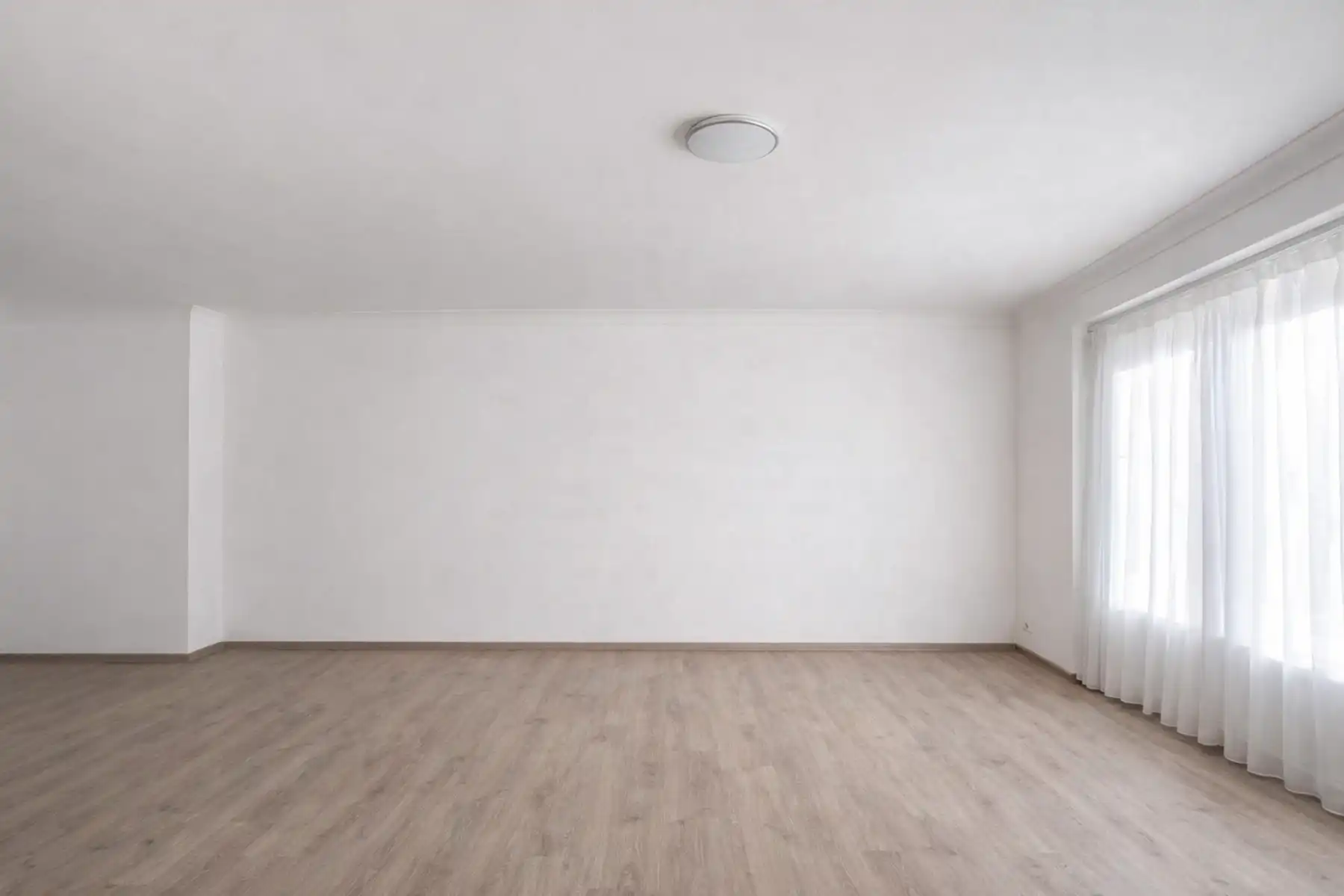 2 slaapkamer appartement met garage  foto 6