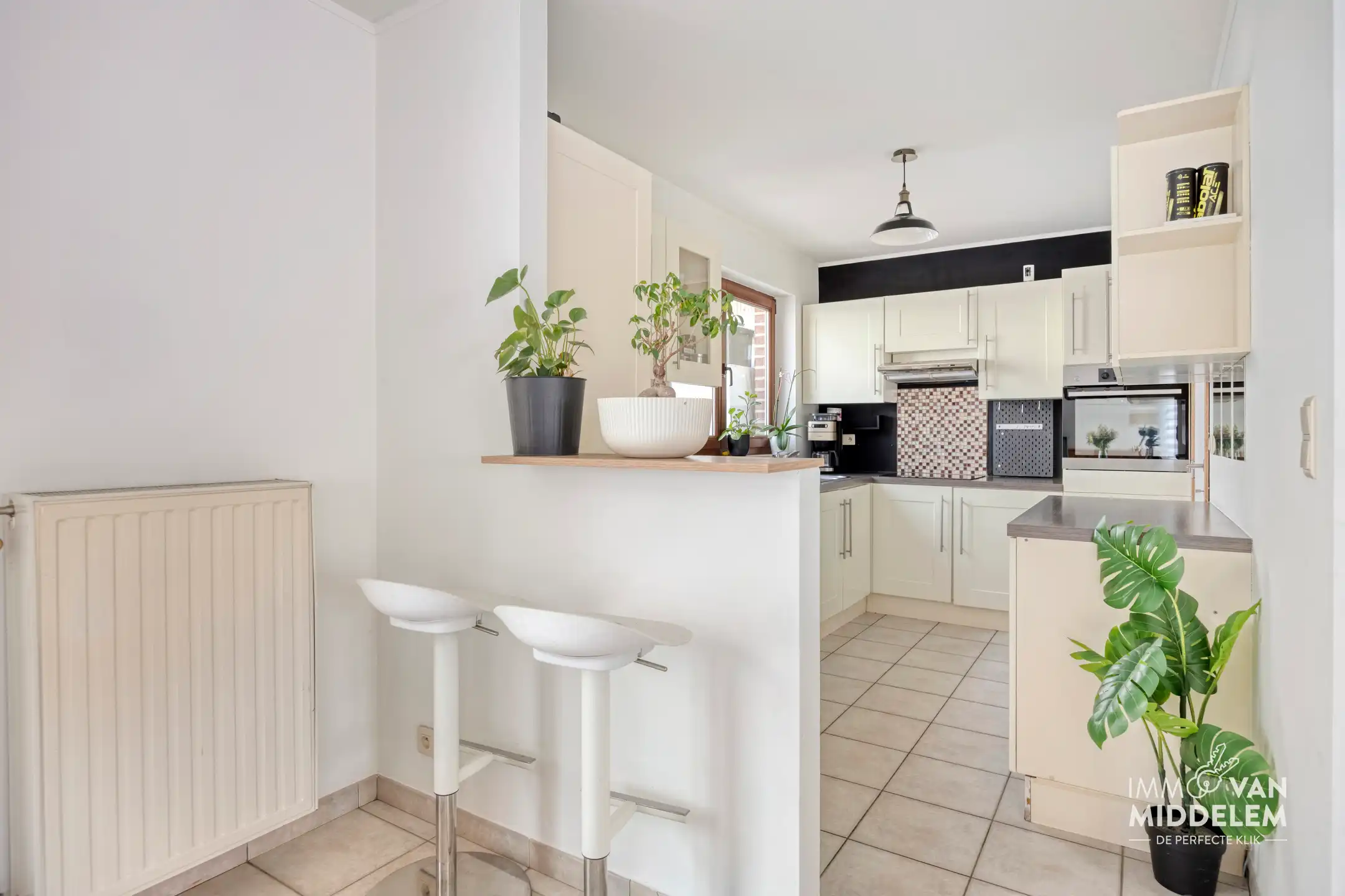 ENERGIEZUINIGE WONING MET 3 SLK, TUIN EN HOBBYRUIMTE/GARAGE foto 7