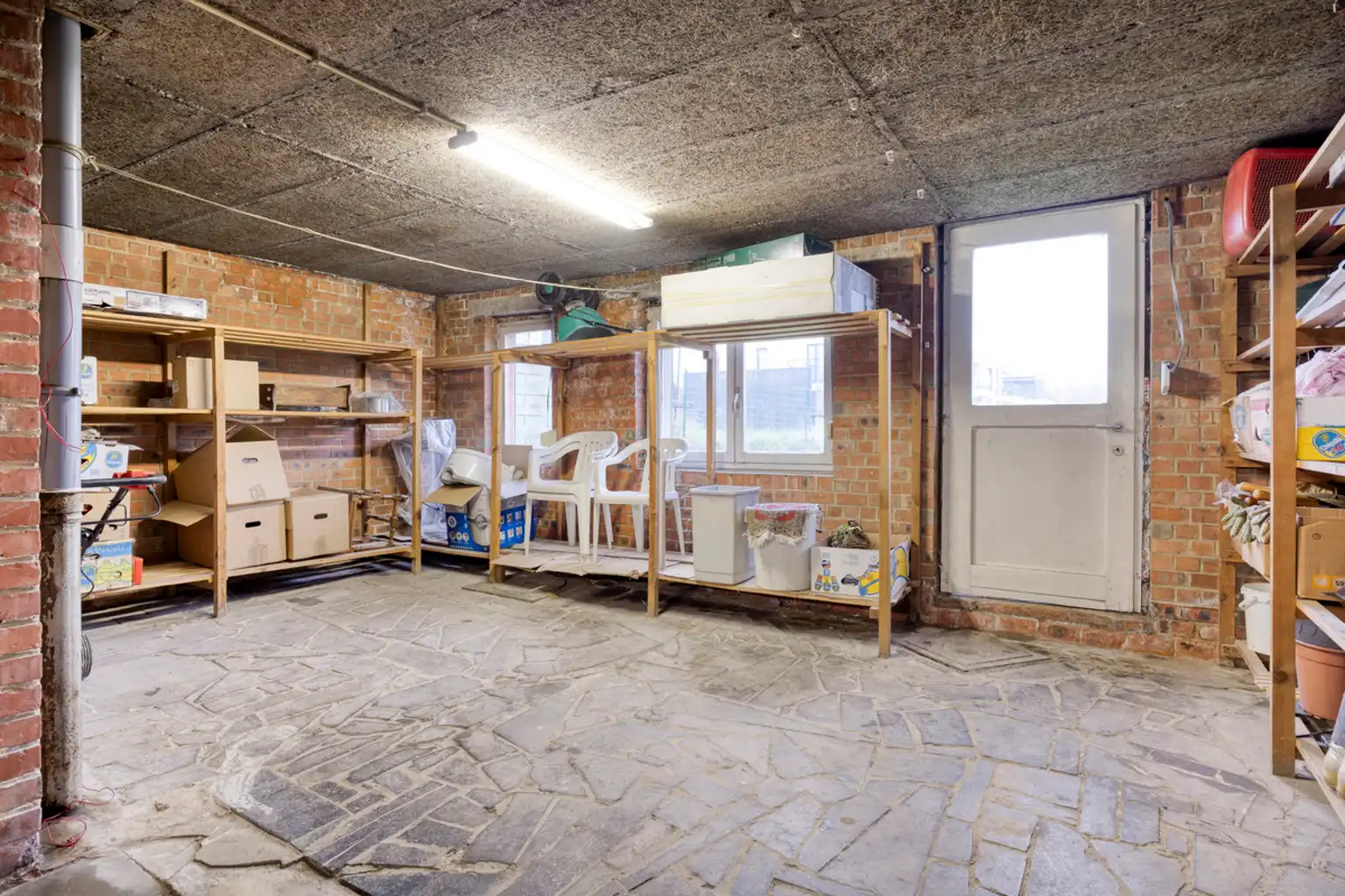 Goed onderhouden, instapklare bel-etagewoning in Zellik foto 19