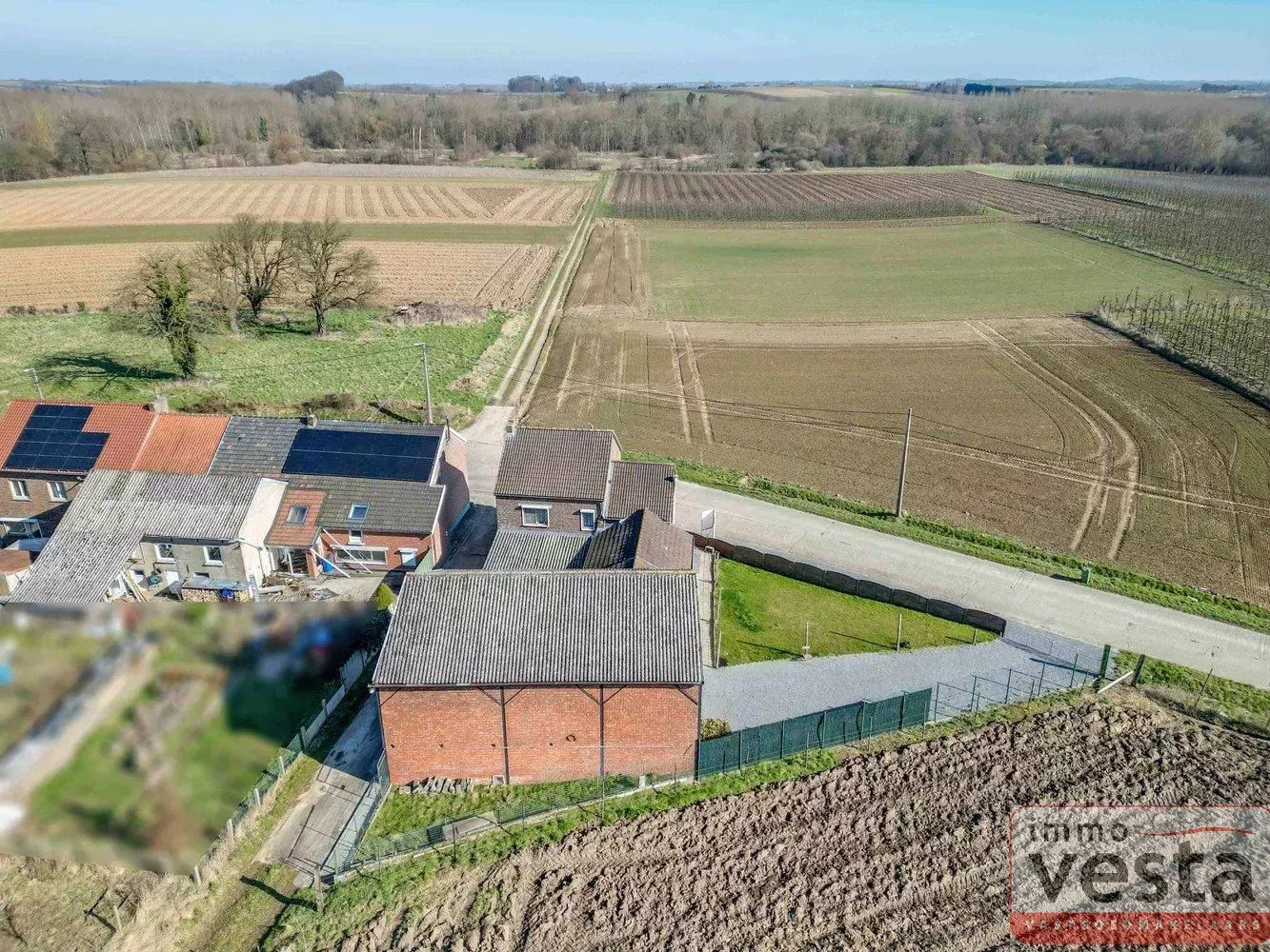 Landelijk gelegen woning met atelier foto 8