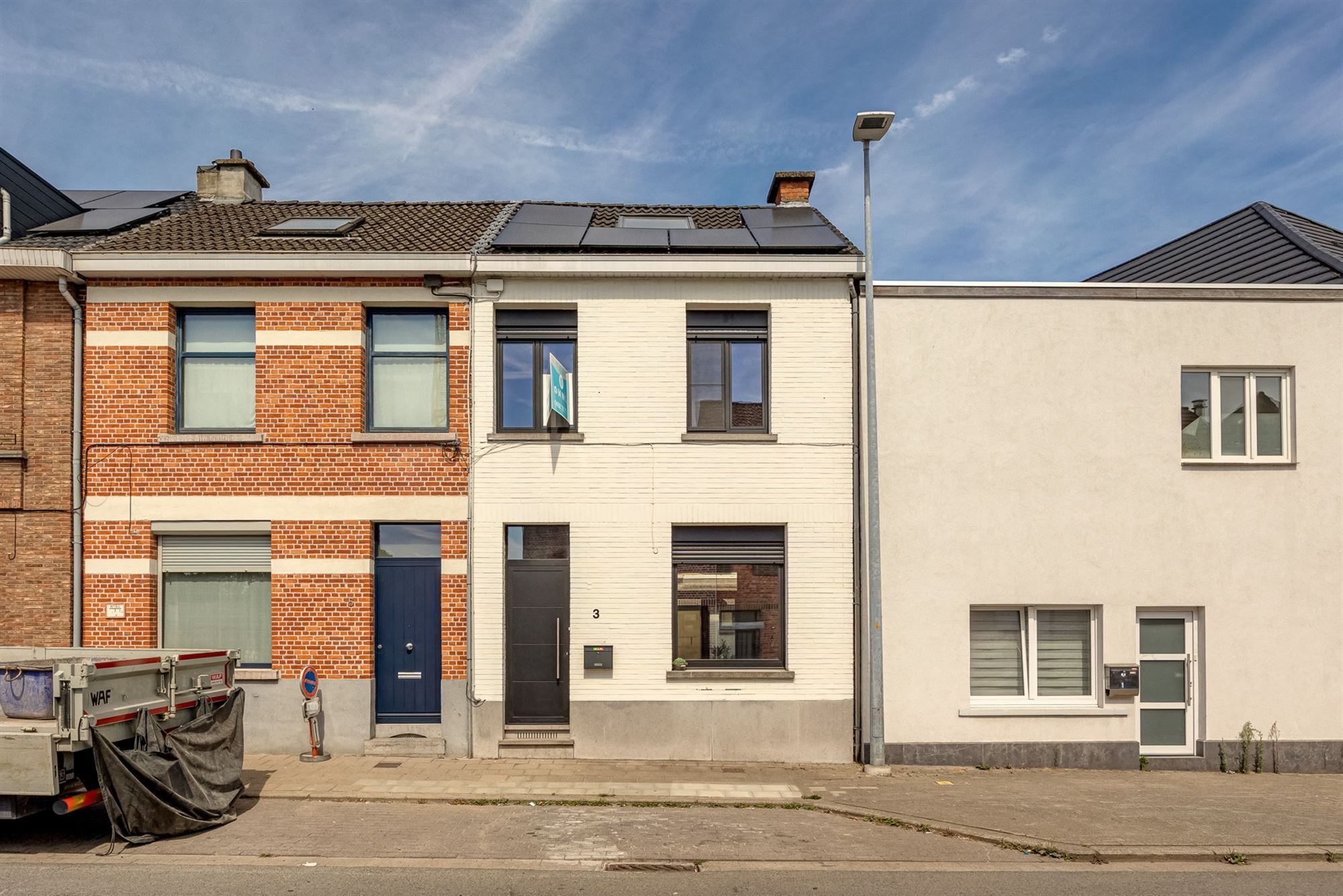Instapklare woning met 3 slaapkamers en stadskoer foto 3
