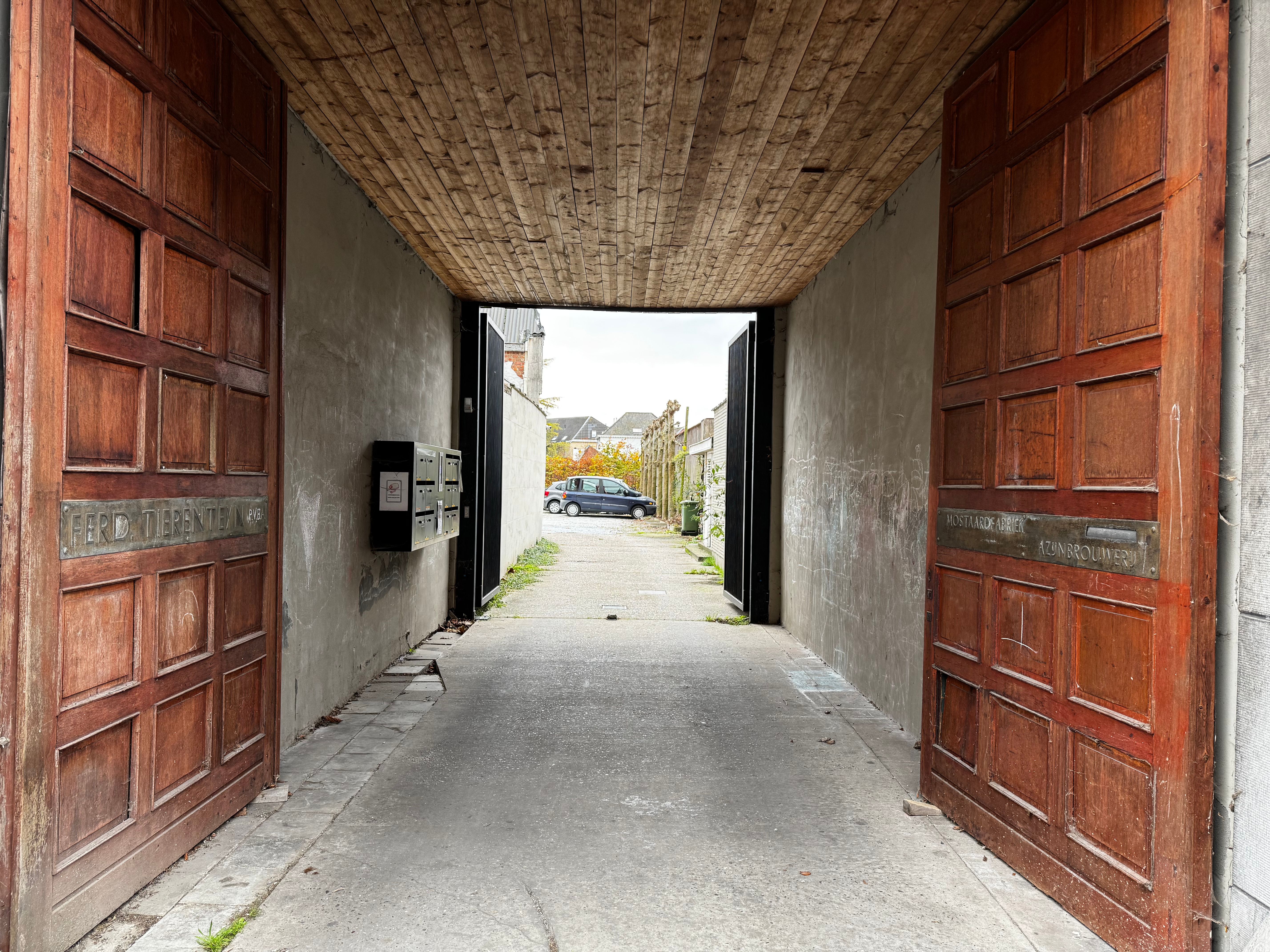 Gerenoveerde woning met 3 slaapkamers en tuin foto 2