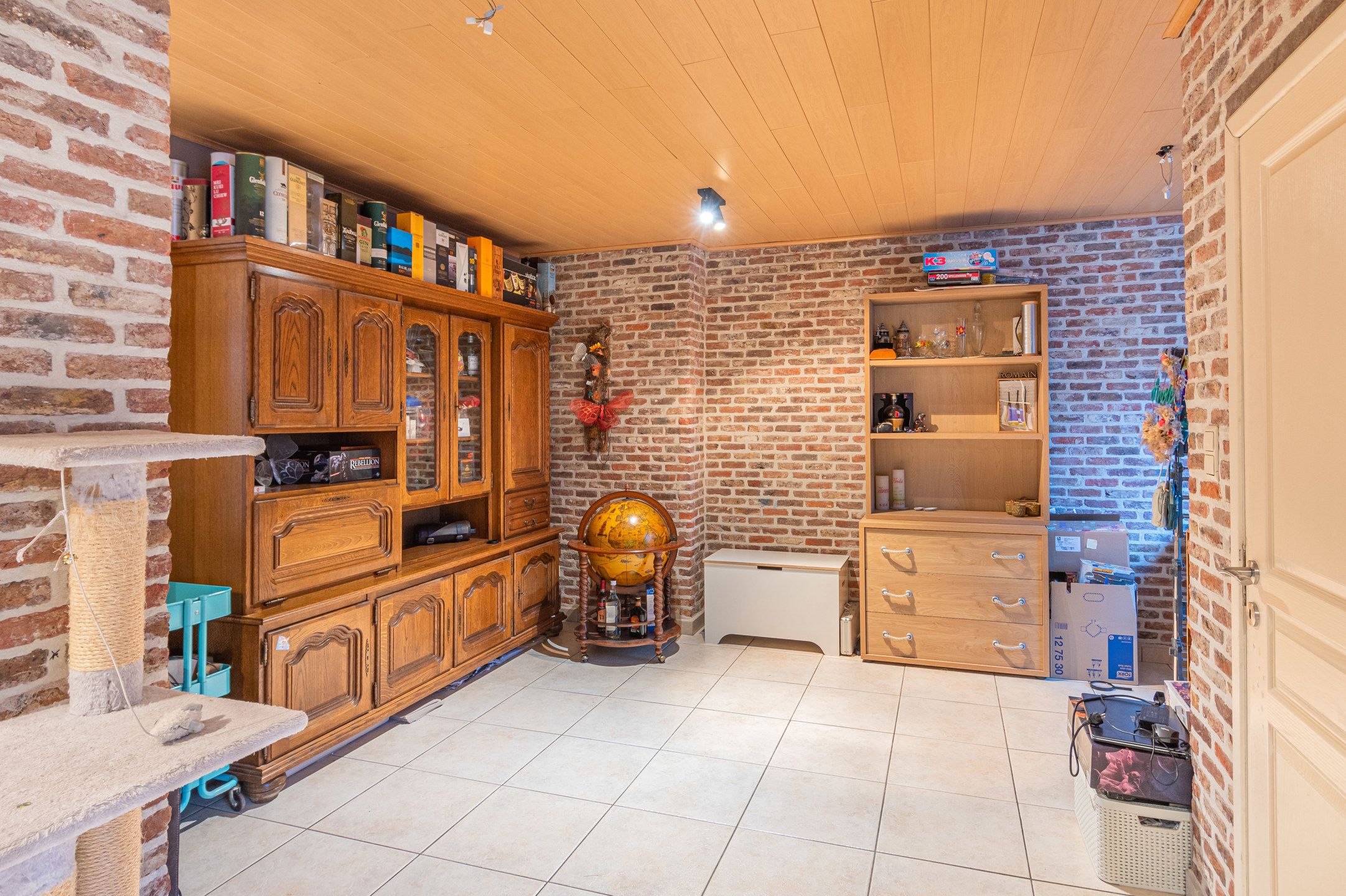 Lichtrijke woning met 4 slaapkamers in hartje Blaasveld foto 8