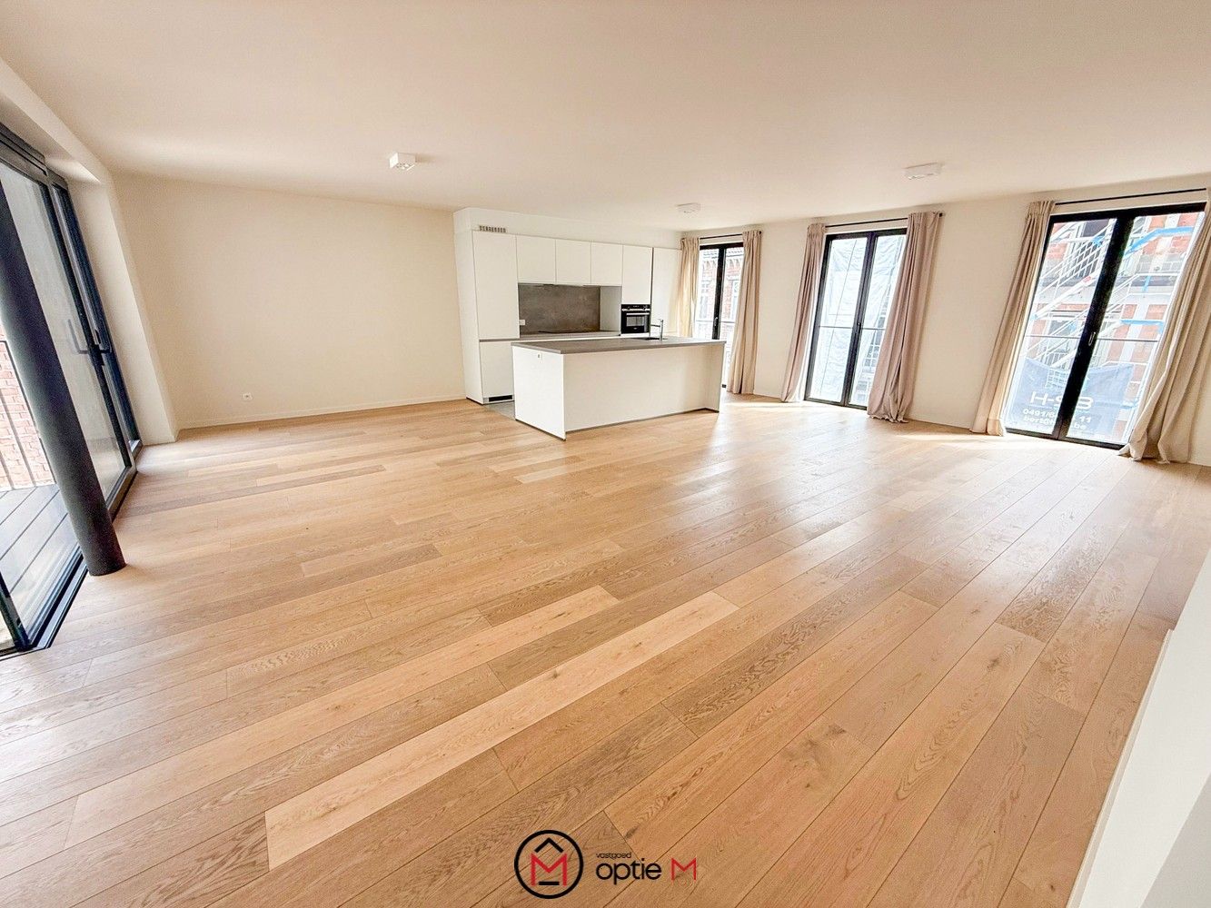 Energiezuinig recent appartement (2019) met luxueuze afwerking foto {{pictureIndex}}