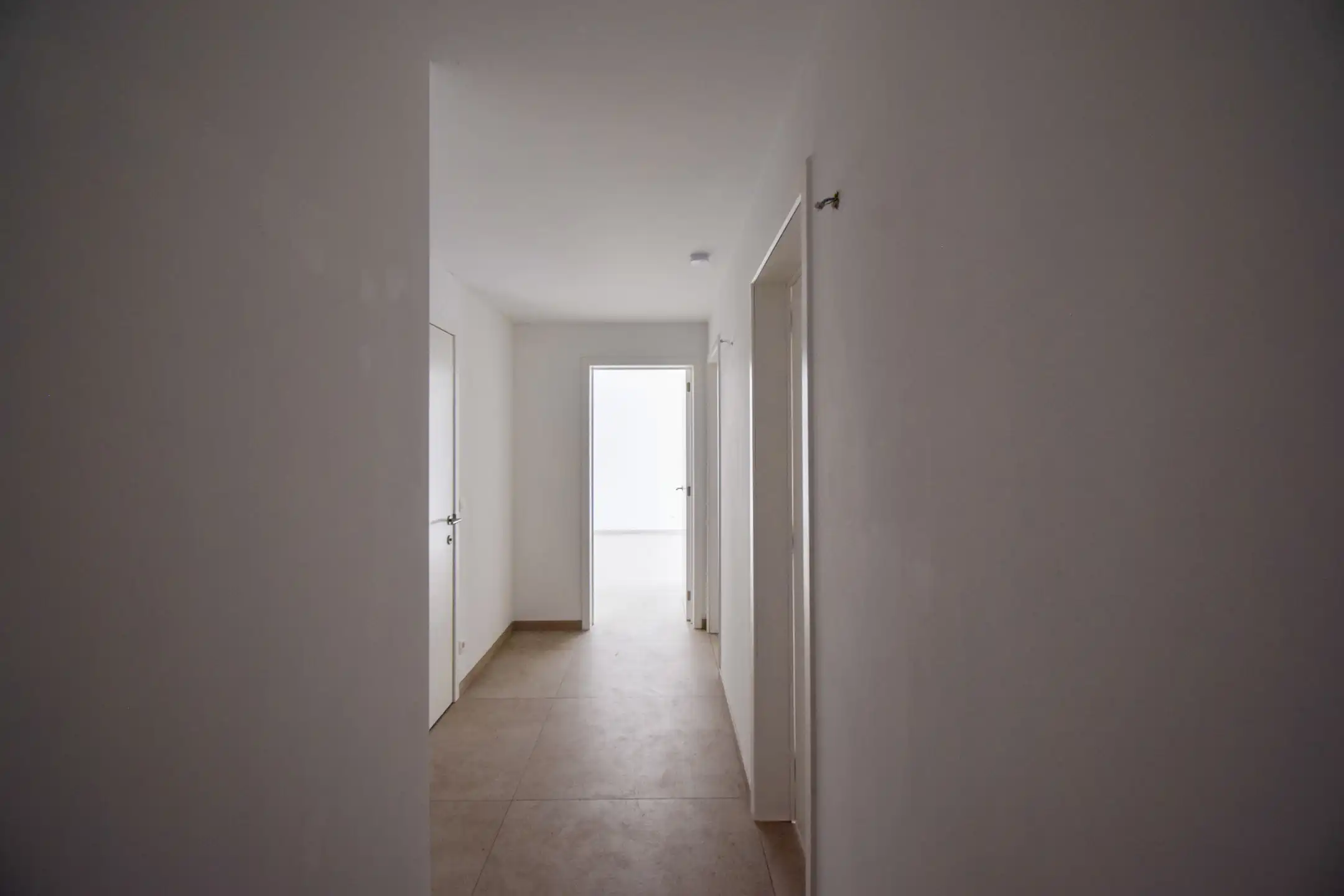 Appartement te huur foto 9