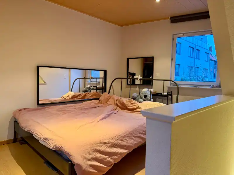 KNUSSE COMFORTABELE RIJWONING MET 2 SLAAPKAMERS foto 8