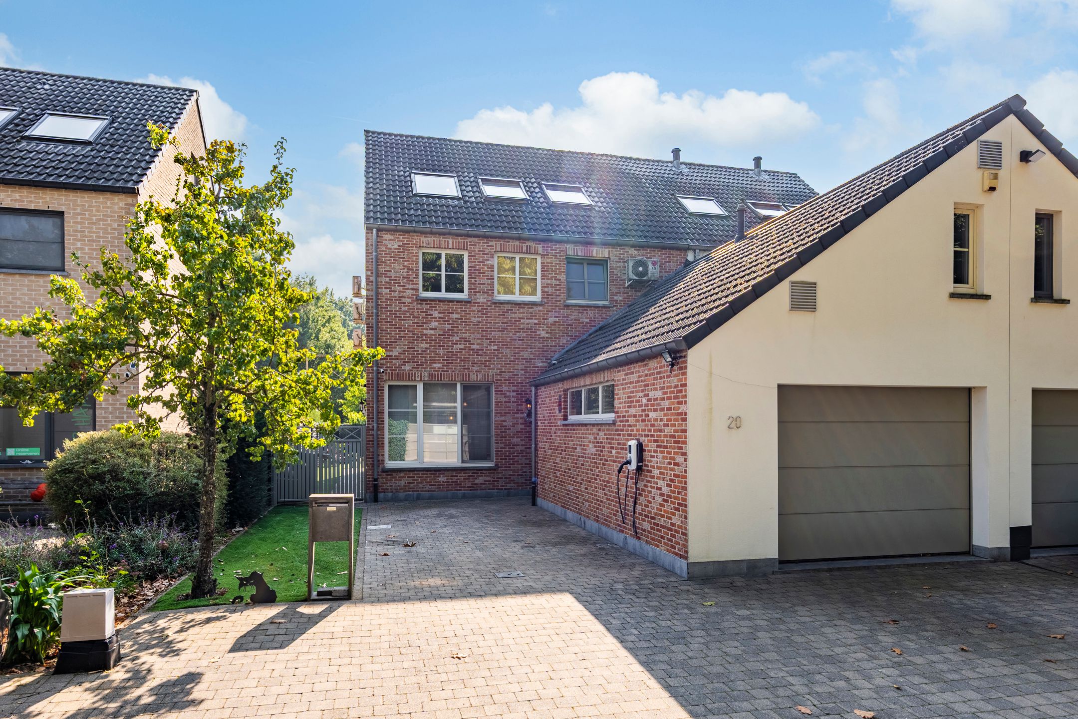 Rustig gelegen energiezuinige woning nabij centrum Schilde foto 2