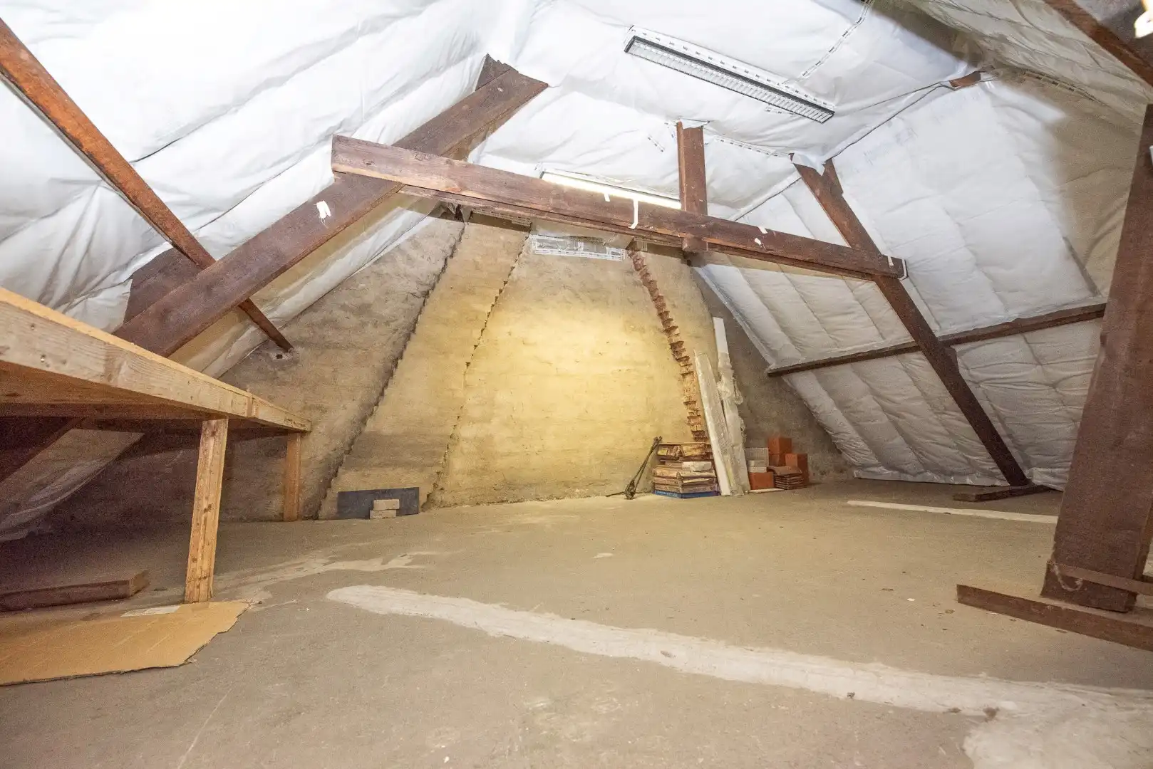 Instapklare halfopen bebouwing met garage op 210 m² te Zulte foto 11