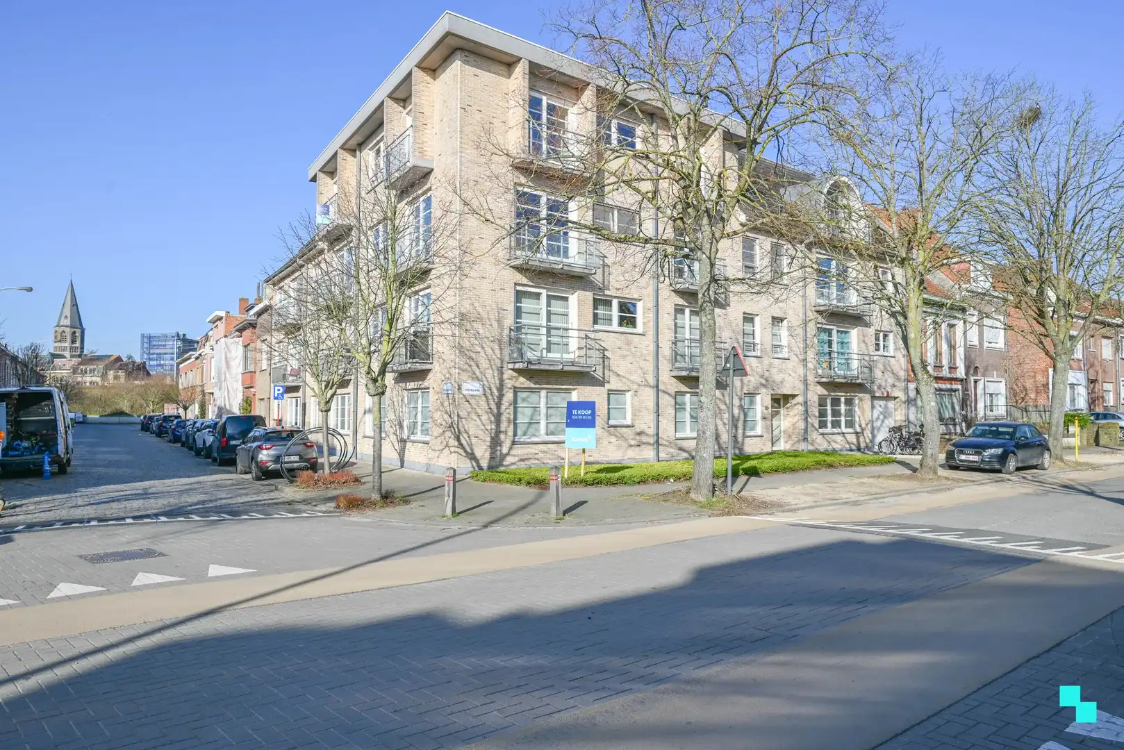 Riant, instapklaar appartement te Kortrijk foto 28