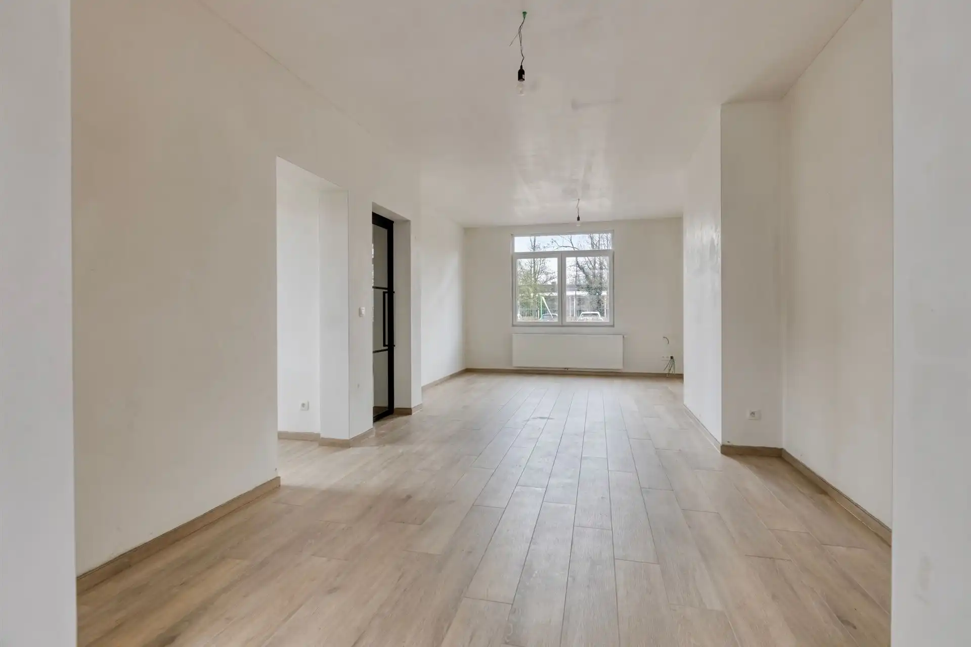 Gerenoveerde mijnwerkerswoning Louis Mercierlaan 15, Maasmechelen foto 9