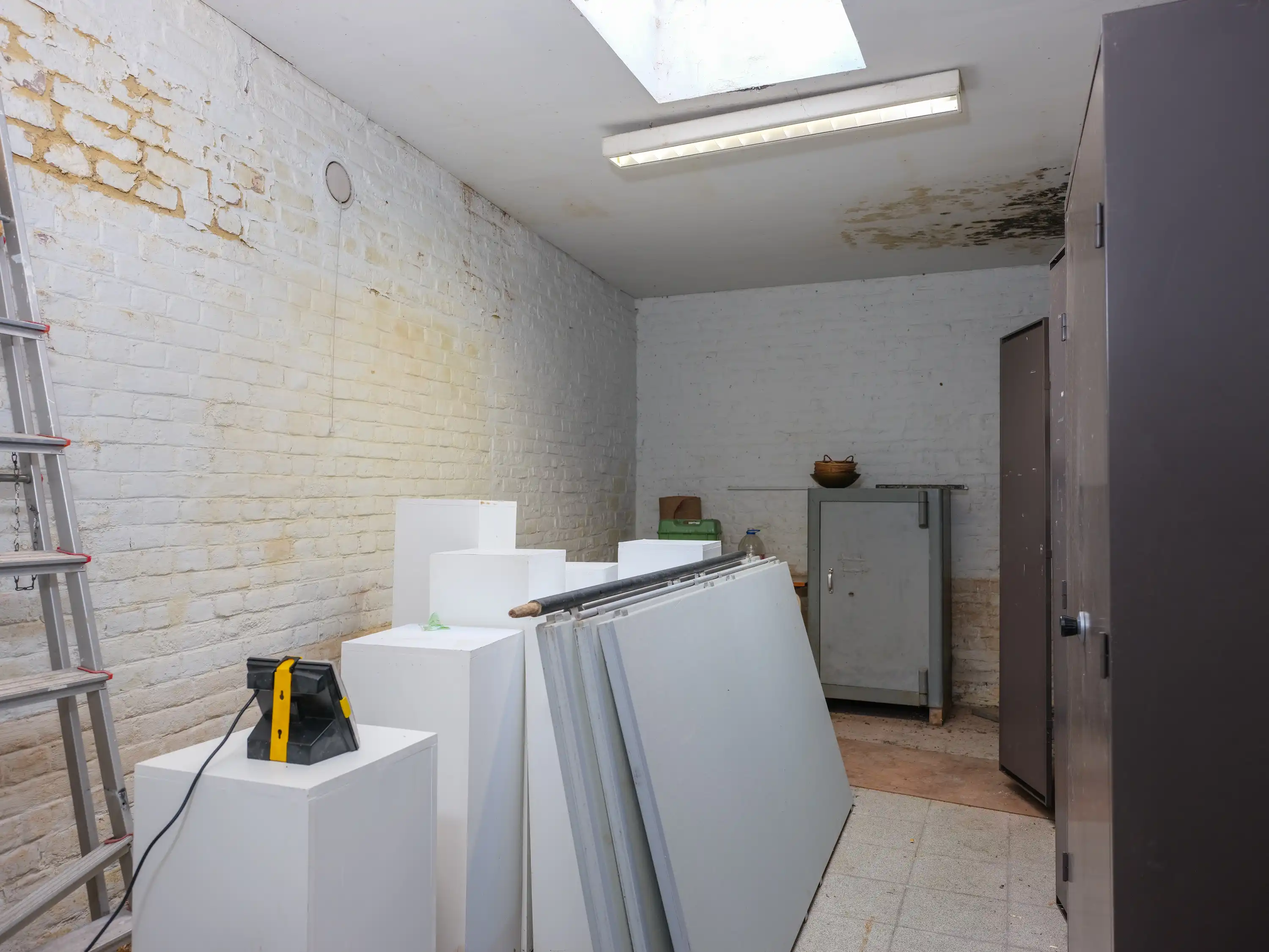Karaktervolle pastorijwoning met groot perceel van 3.850 m² foto 34