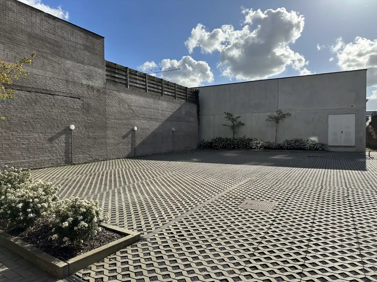 Parking te huur centrum Aalter foto {{pictureIndex}}
