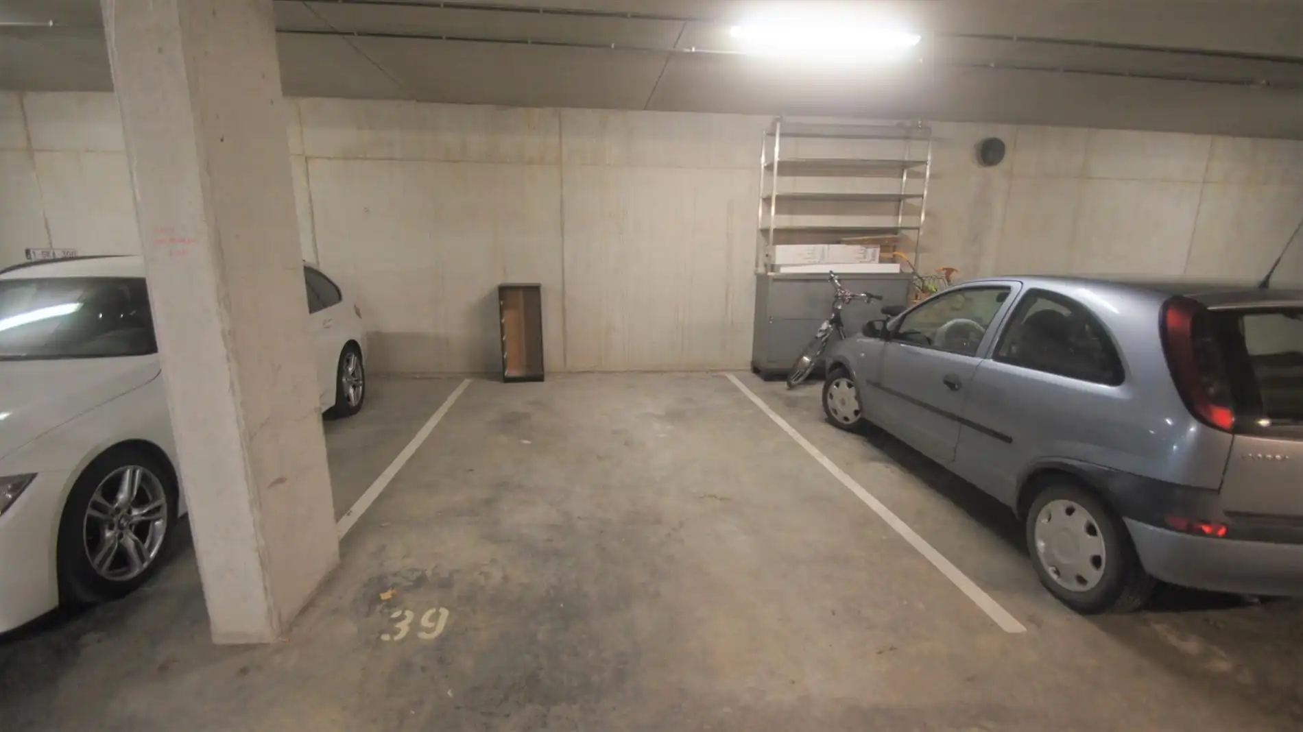 Luxueus en ruim nieuwbouwapp. met 2 slpks, terras en autostaanplaats foto 13