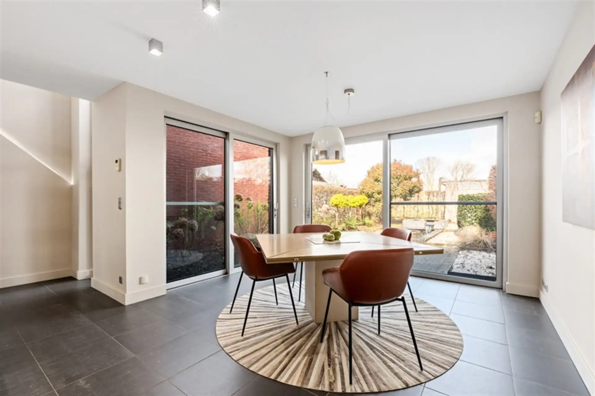 Klassevolle moderne woning foto 8