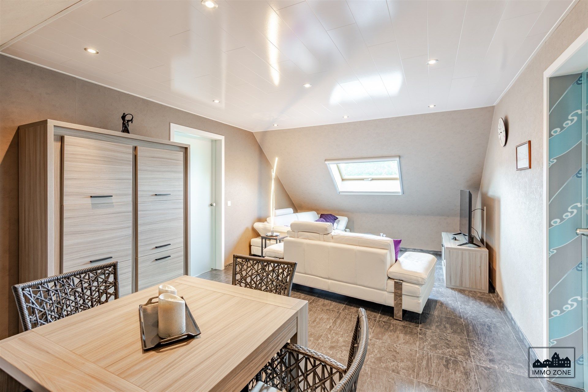 Ruime kangeroewoning met 4 slaapkamers in De Klinge  foto 16