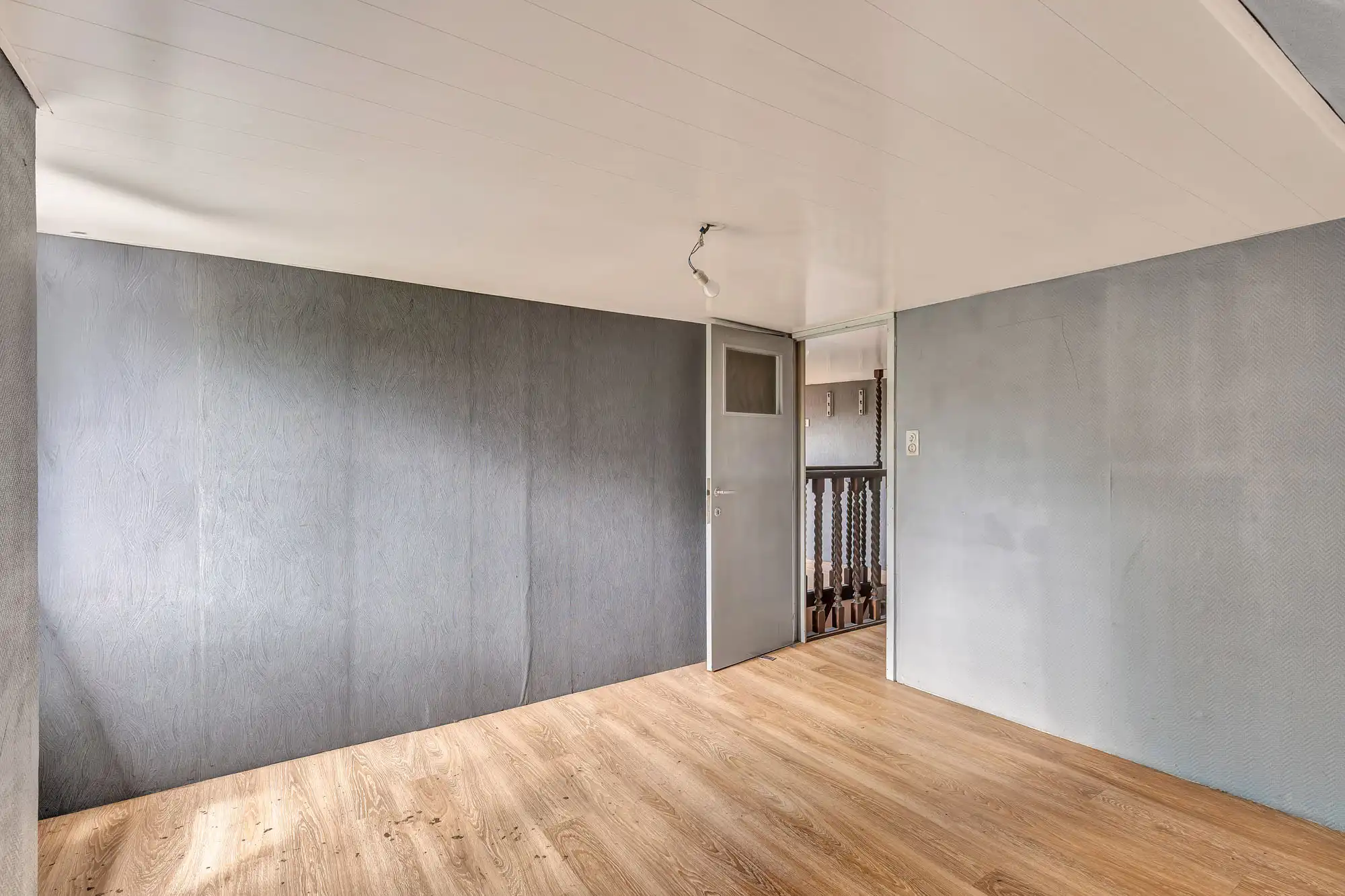 Te renoveren woning met tal van uitbreidingsmogelijkheden foto 11